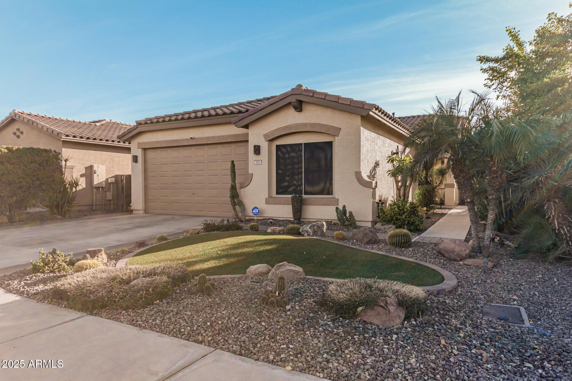 337 W STANLEY Avenue