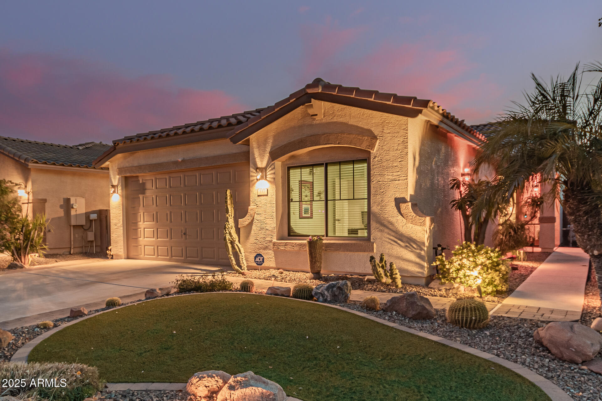 337 W STANLEY Avenue