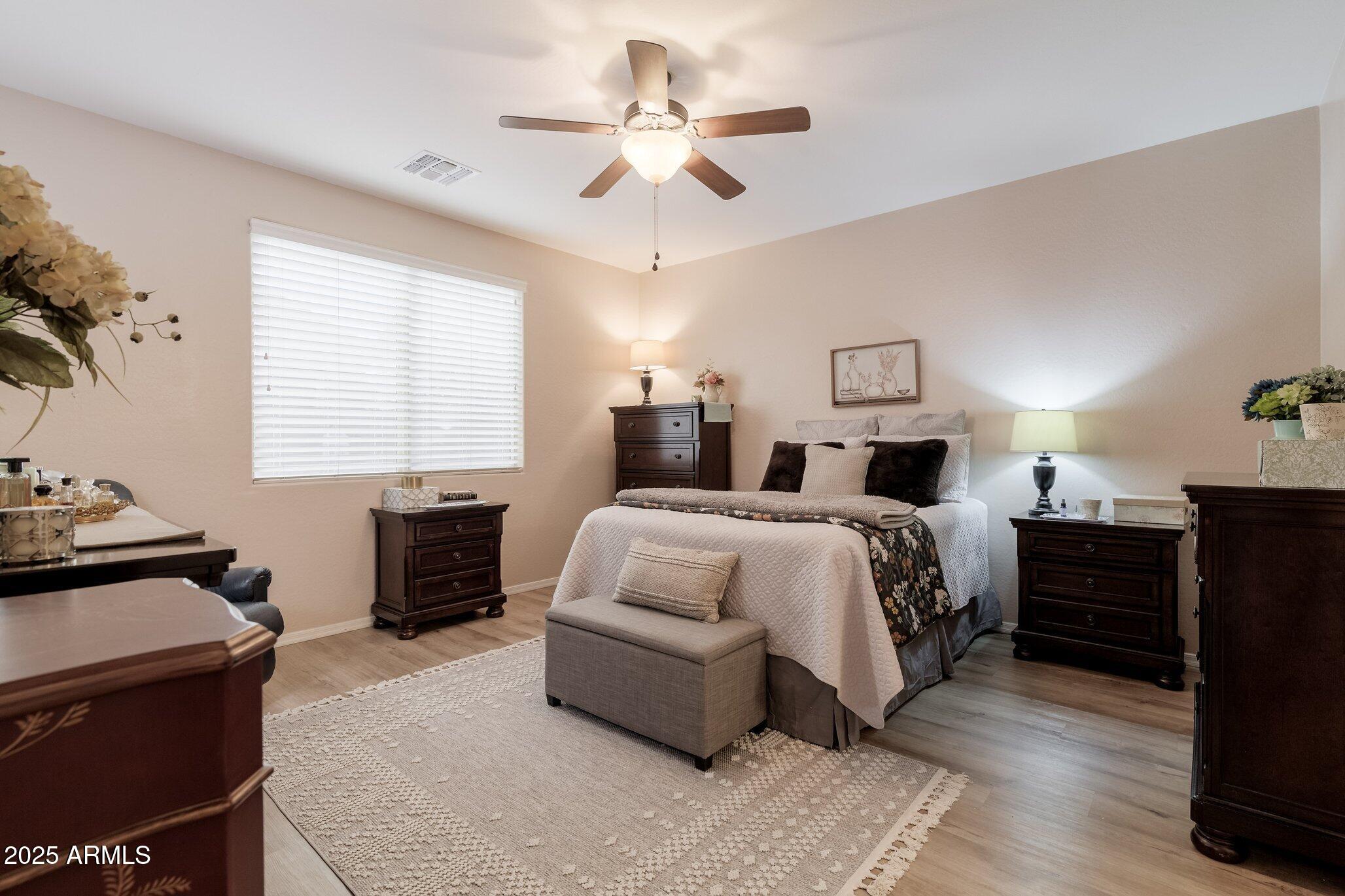 21081 E VIA DE OLIVOS --