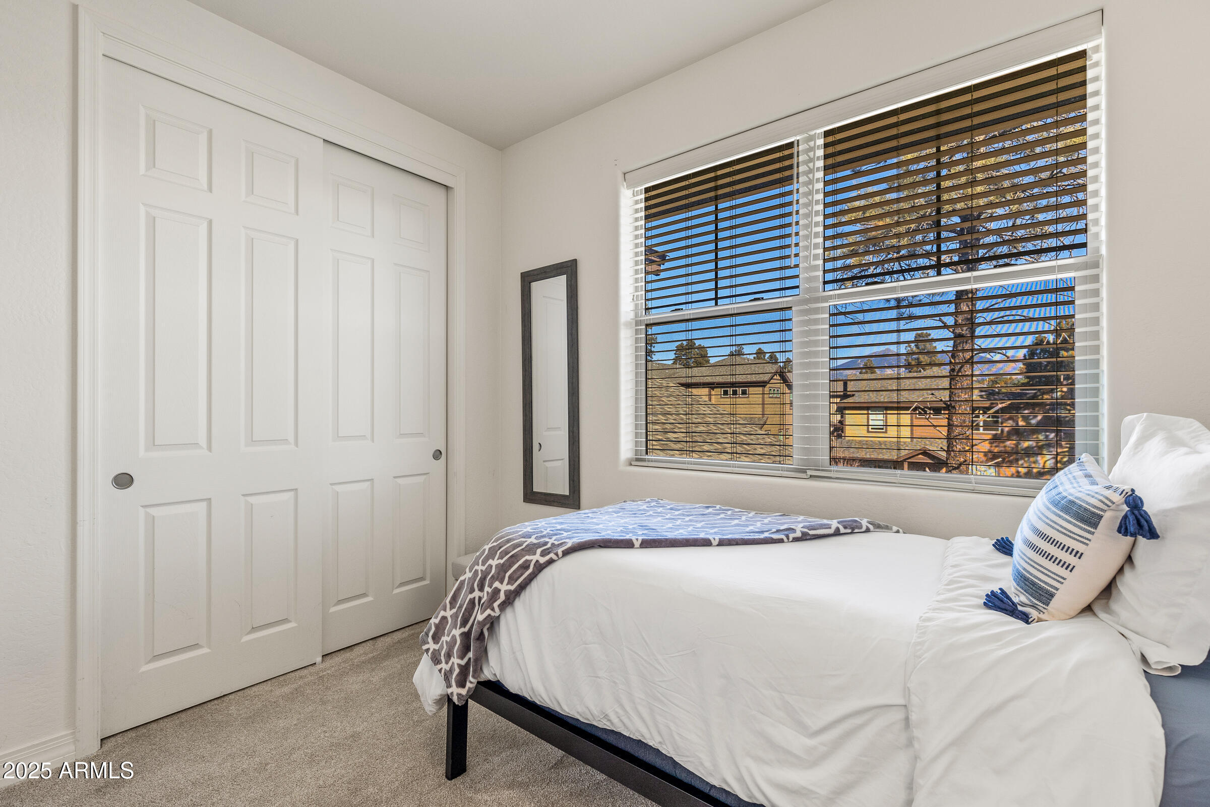 2477 W MISSION TIMBER Circle # 64