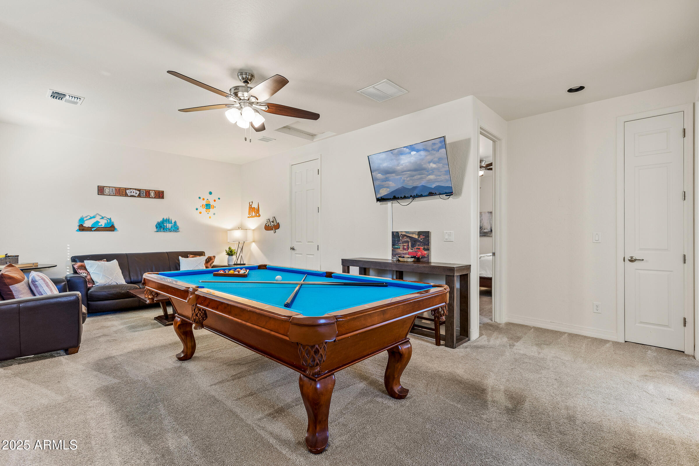 2477 W MISSION TIMBER Circle # 64