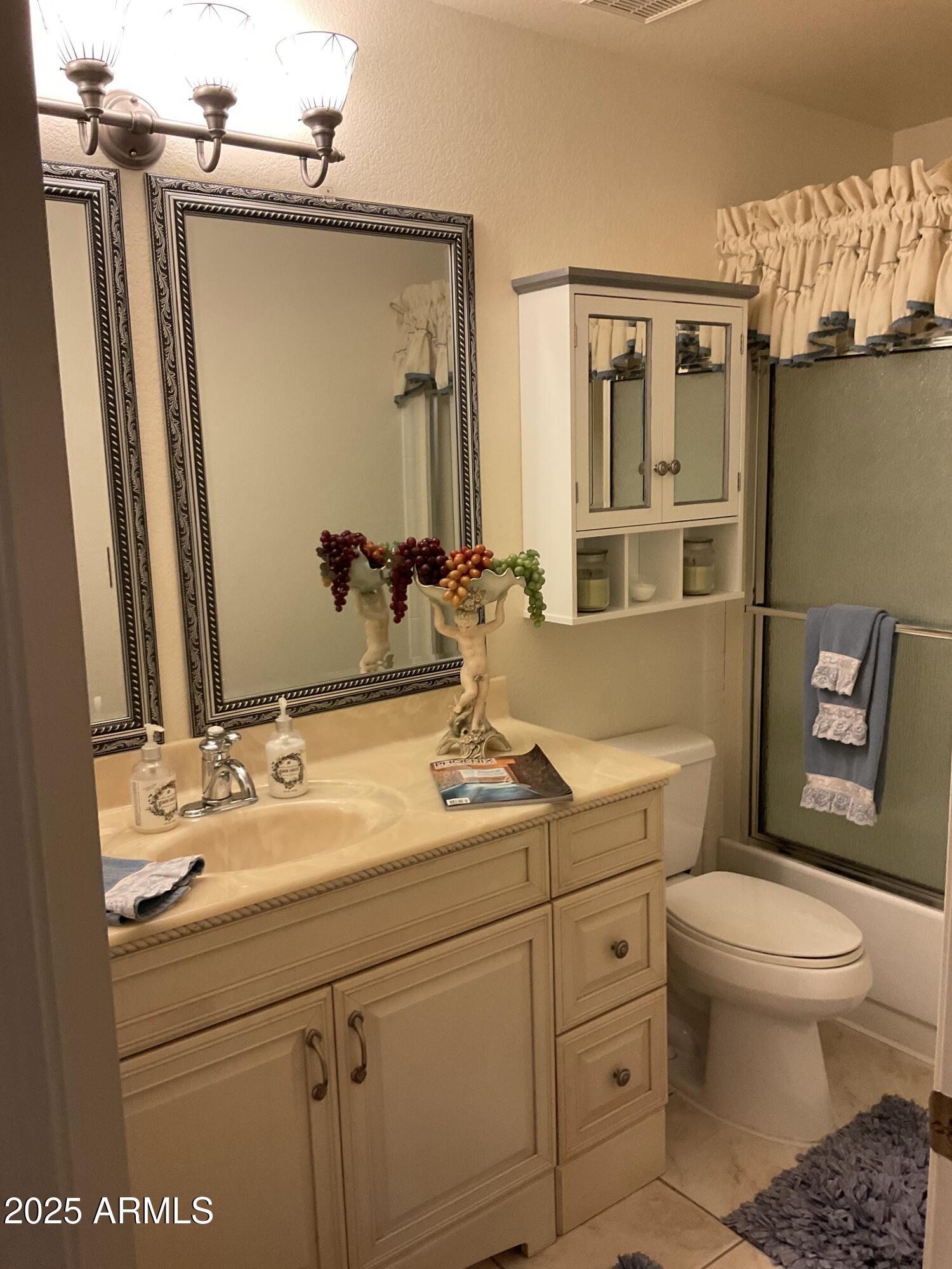 1383 E Boston Street