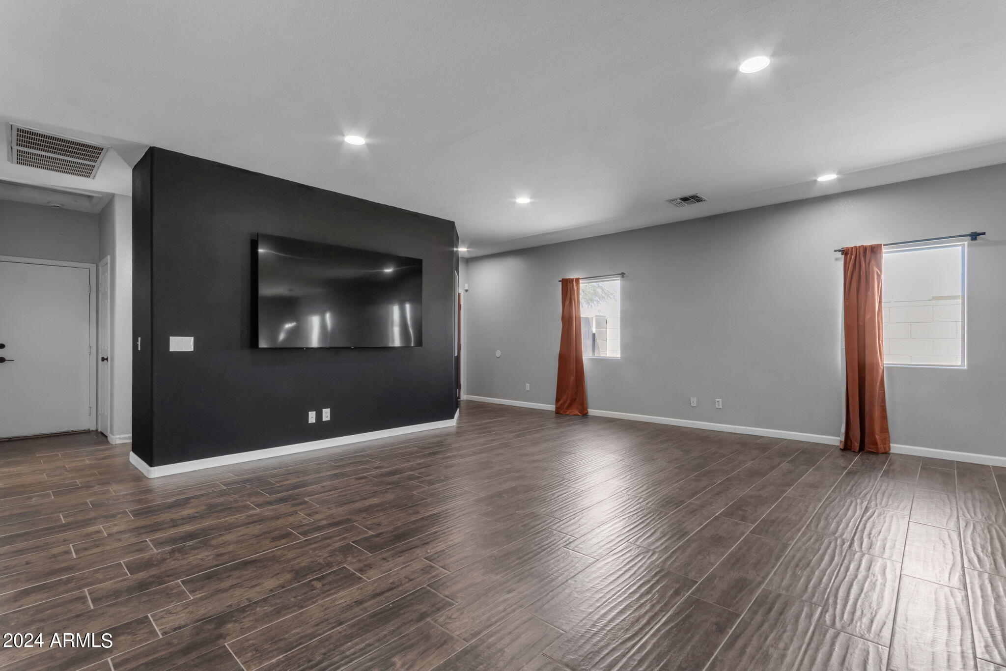 31105 N DESERT HONEYSUCKLE Drive