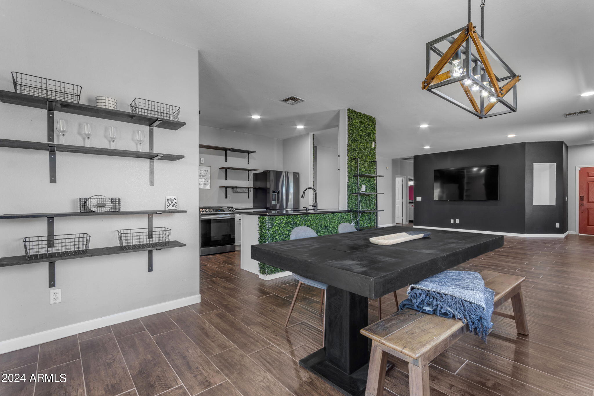 31105 N DESERT HONEYSUCKLE Drive