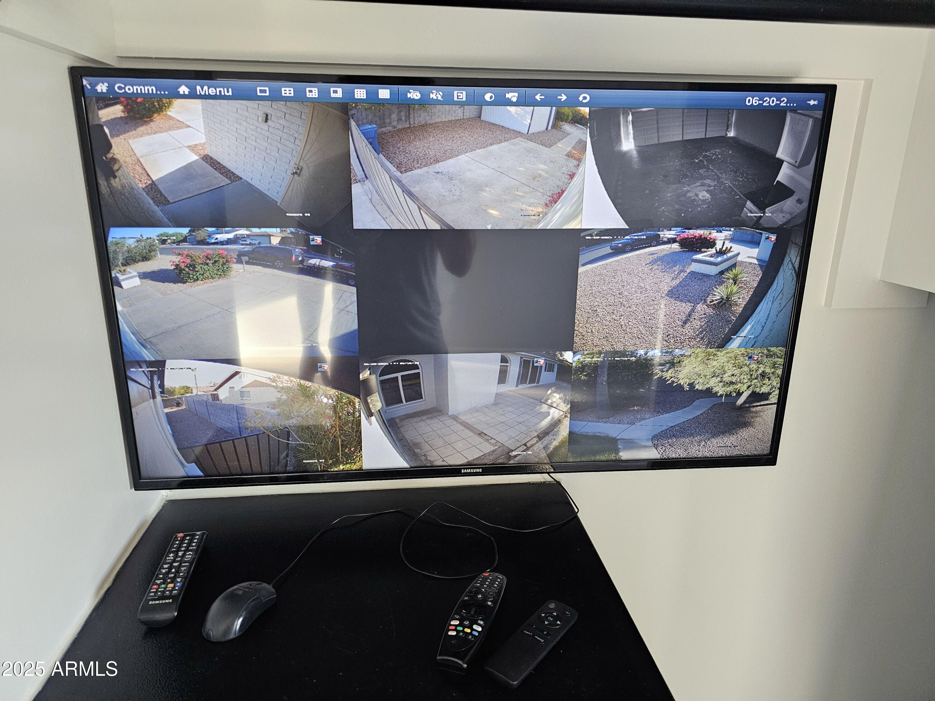 903 W LOUGHLIN Drive