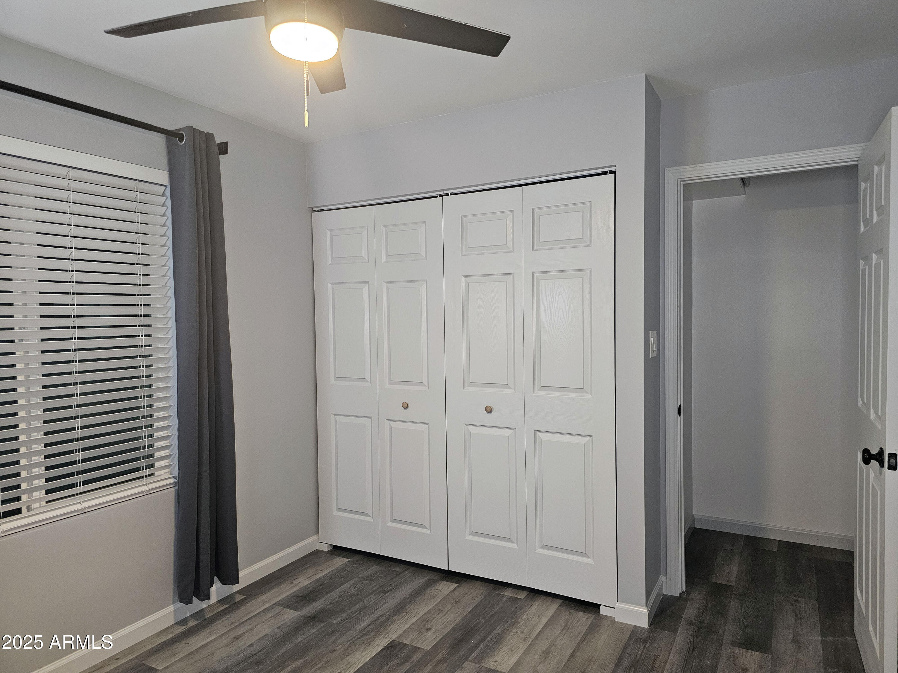 903 W LOUGHLIN Drive