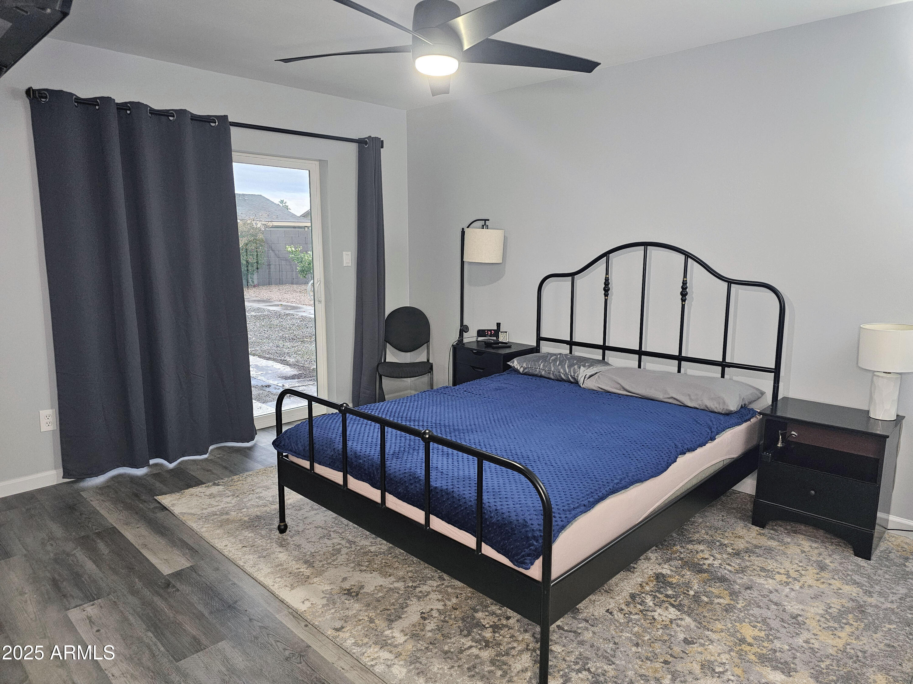 903 W LOUGHLIN Drive