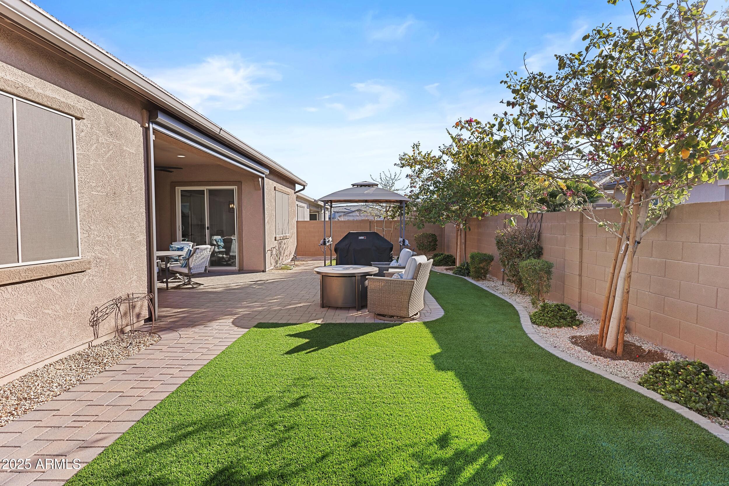 5724 S COYOTE Canyon