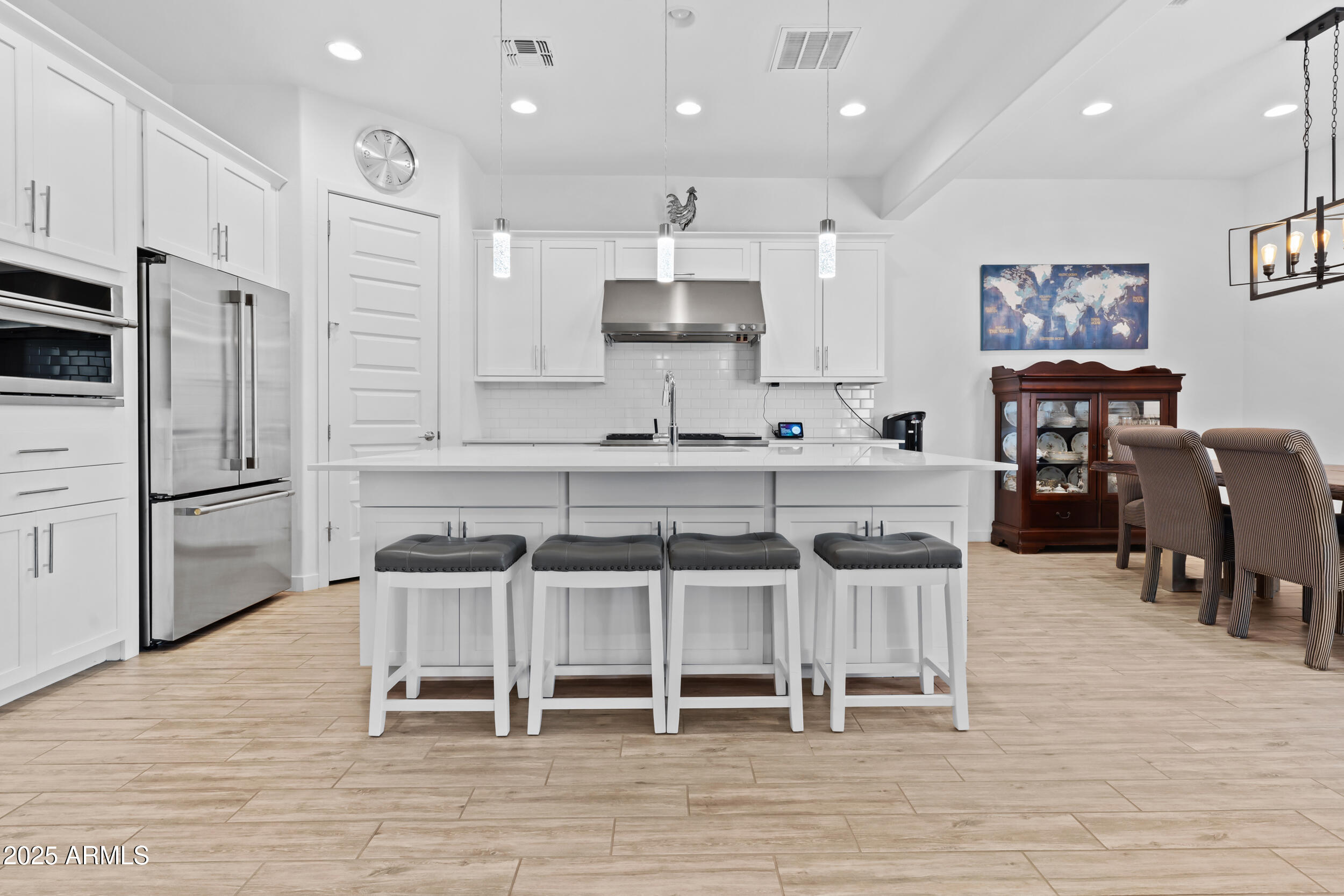 5724 S COYOTE Canyon