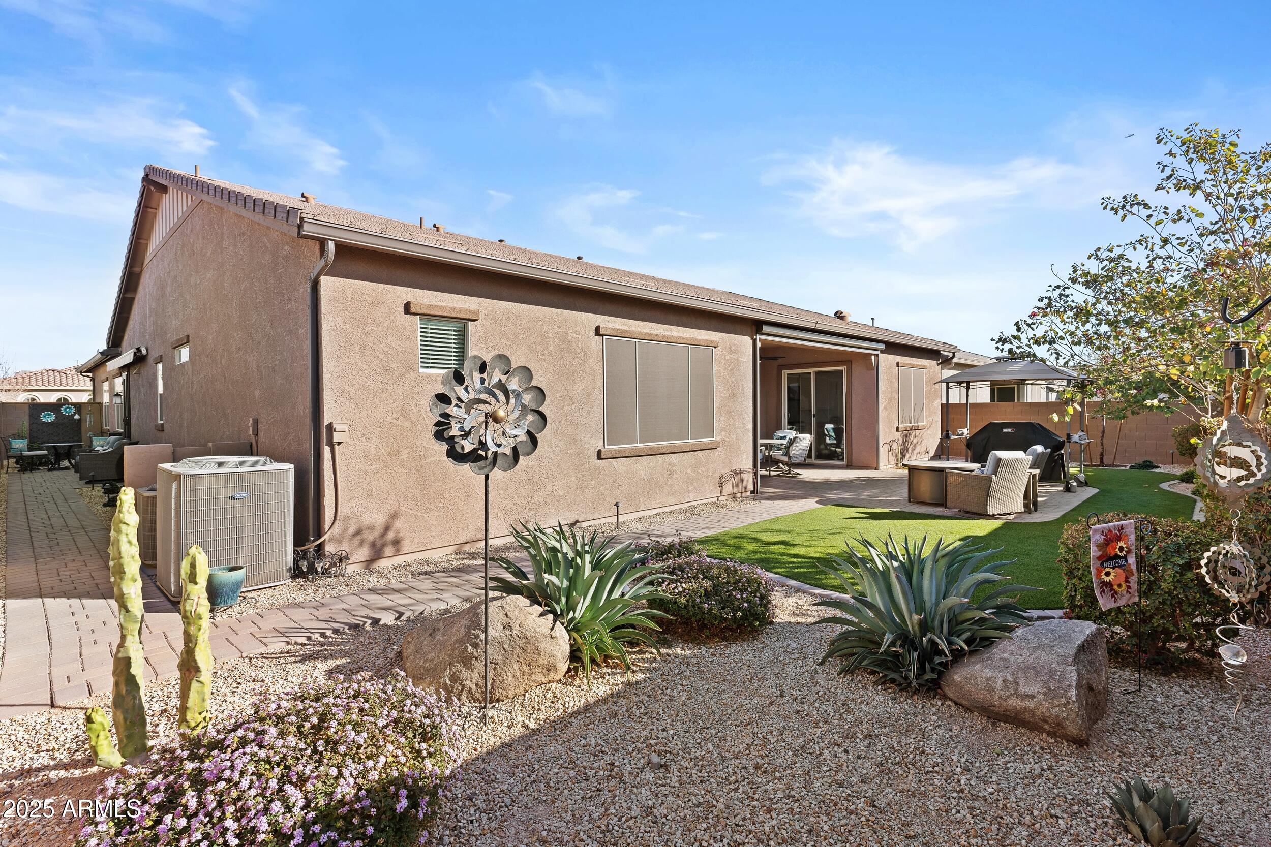 5724 S COYOTE Canyon