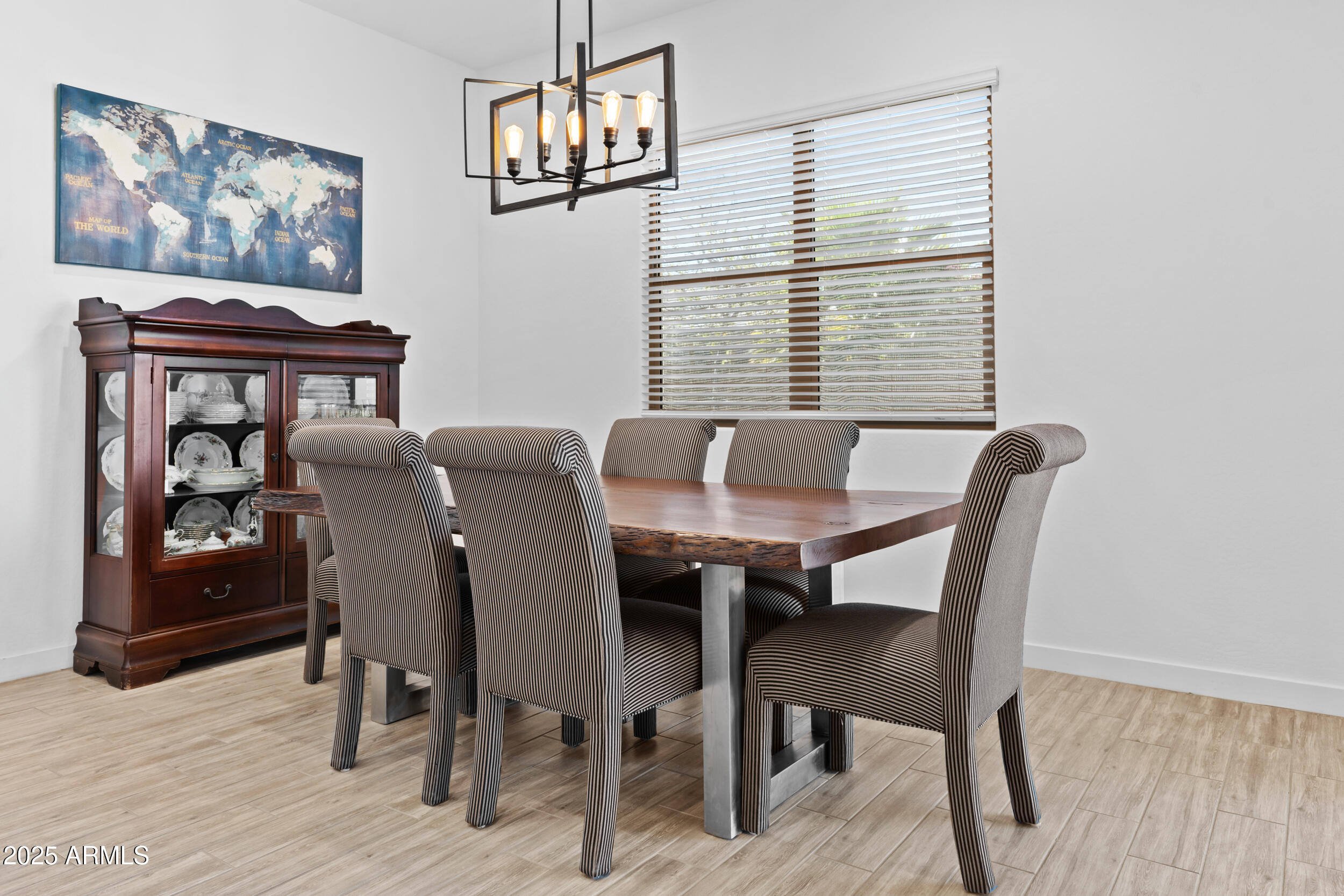 5724 S COYOTE Canyon