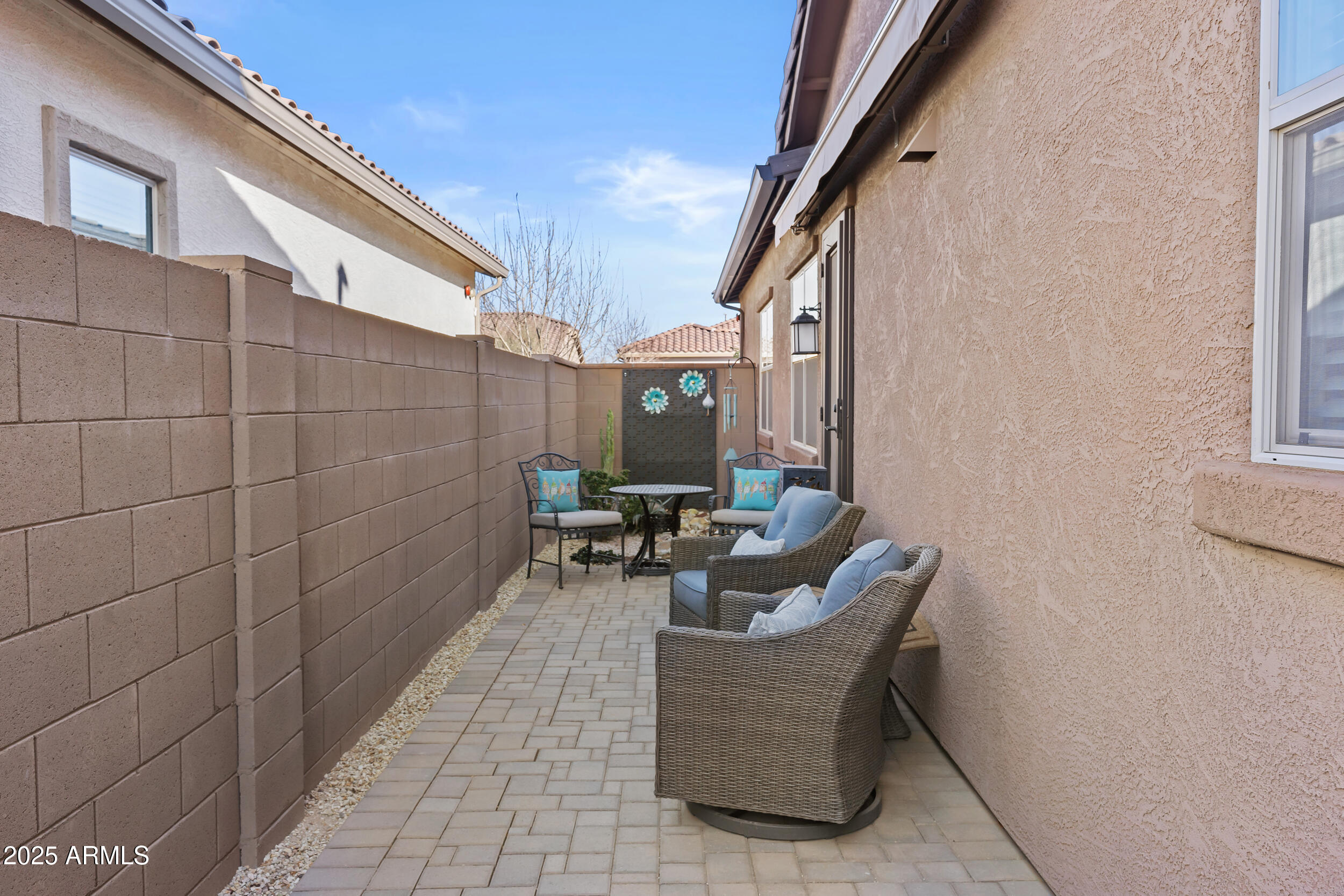 5724 S COYOTE Canyon