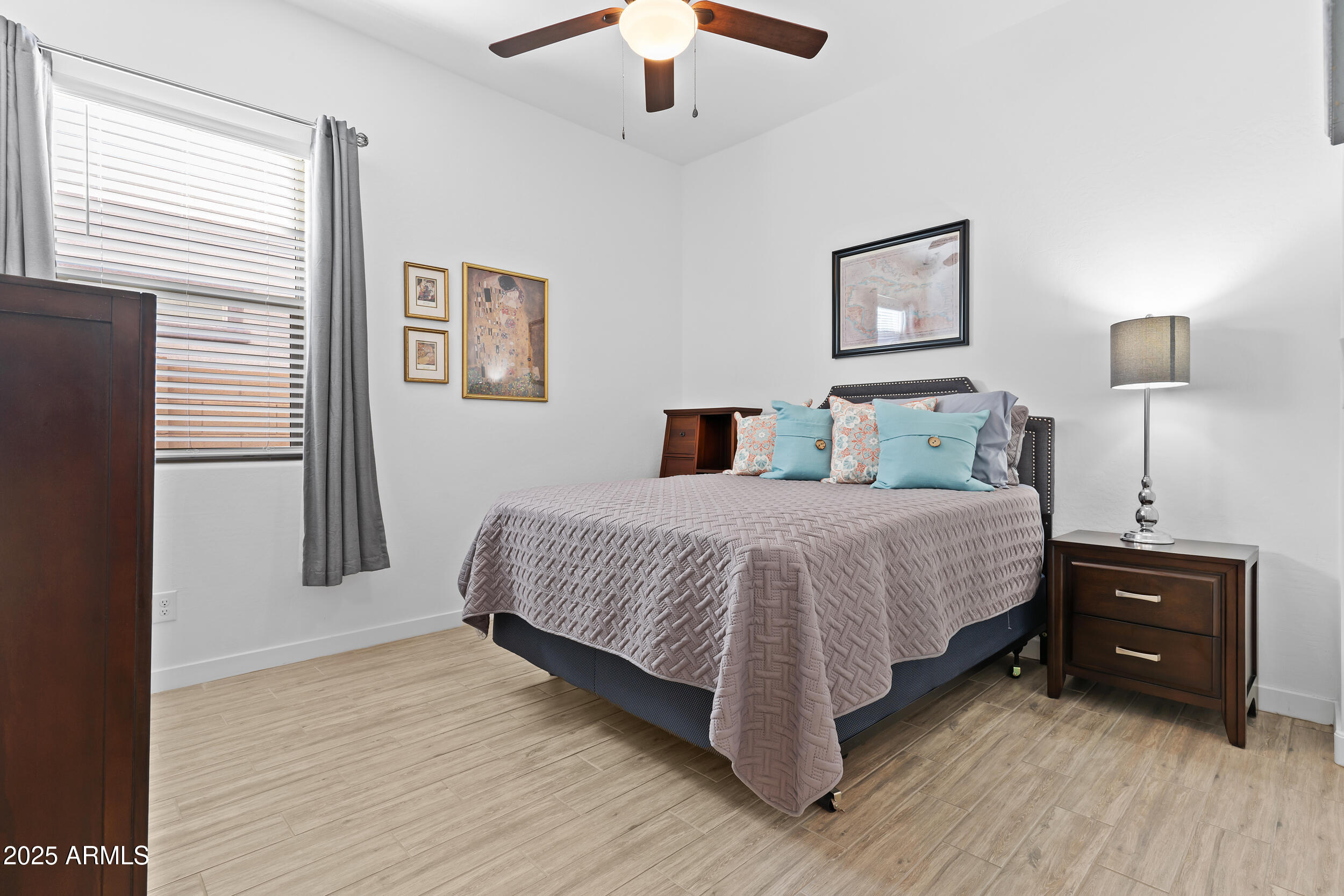 5724 S COYOTE Canyon