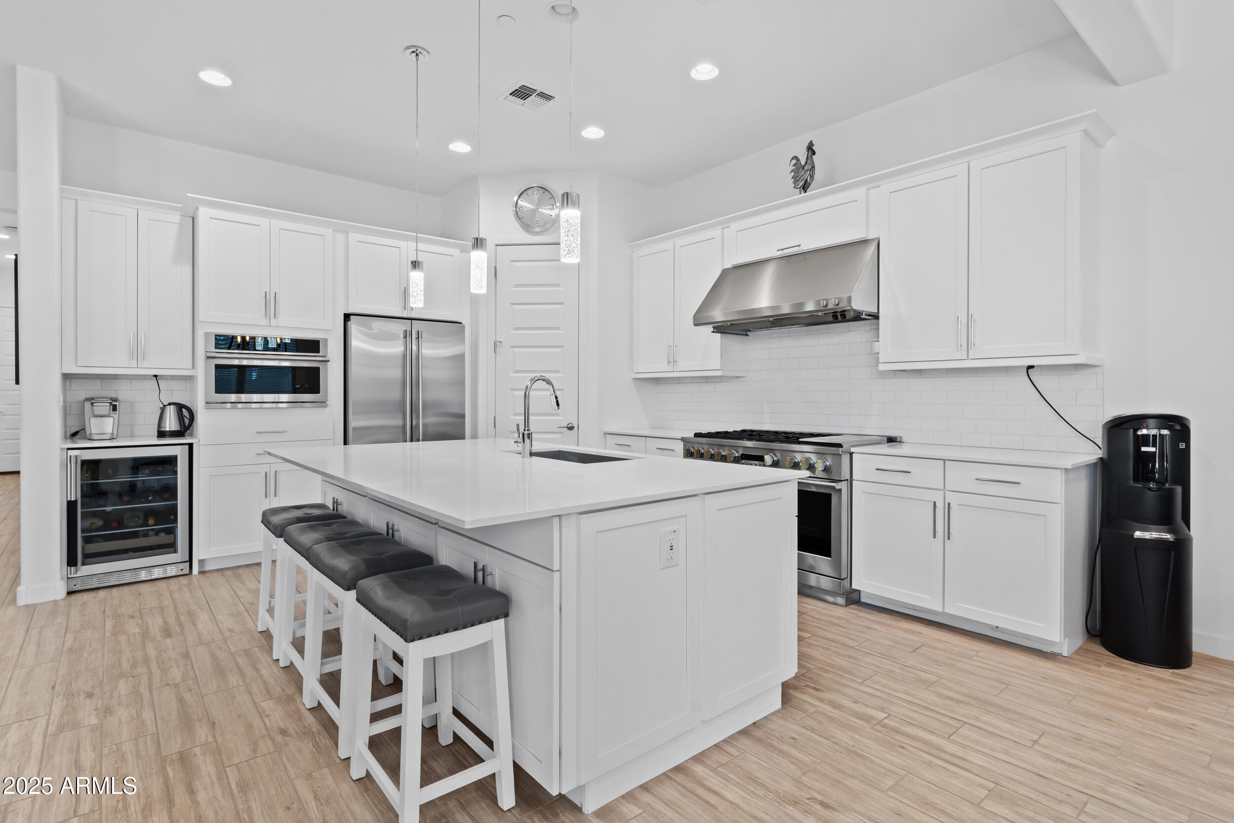 5724 S COYOTE Canyon