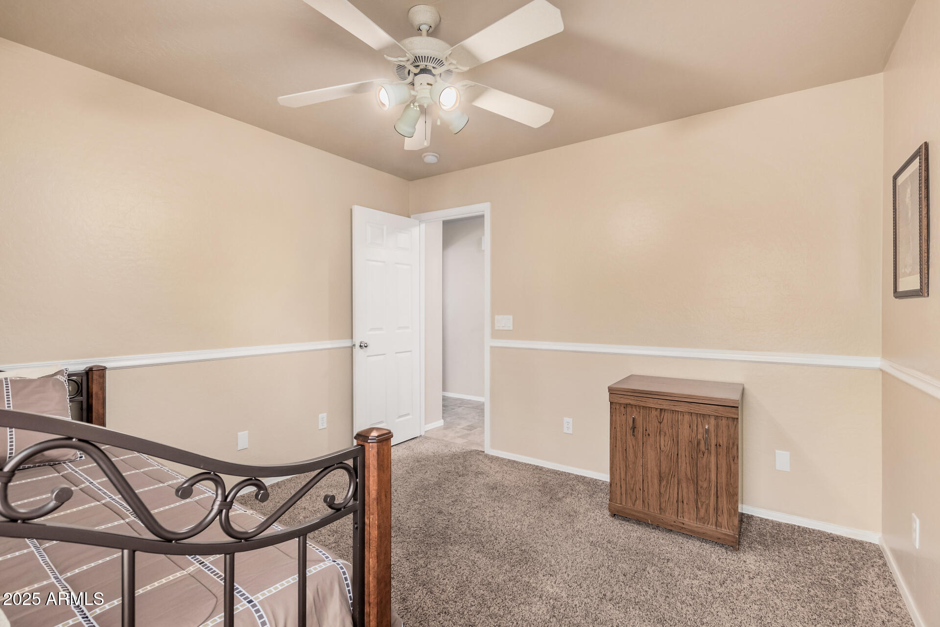 11921 W PORT ROYALE Lane