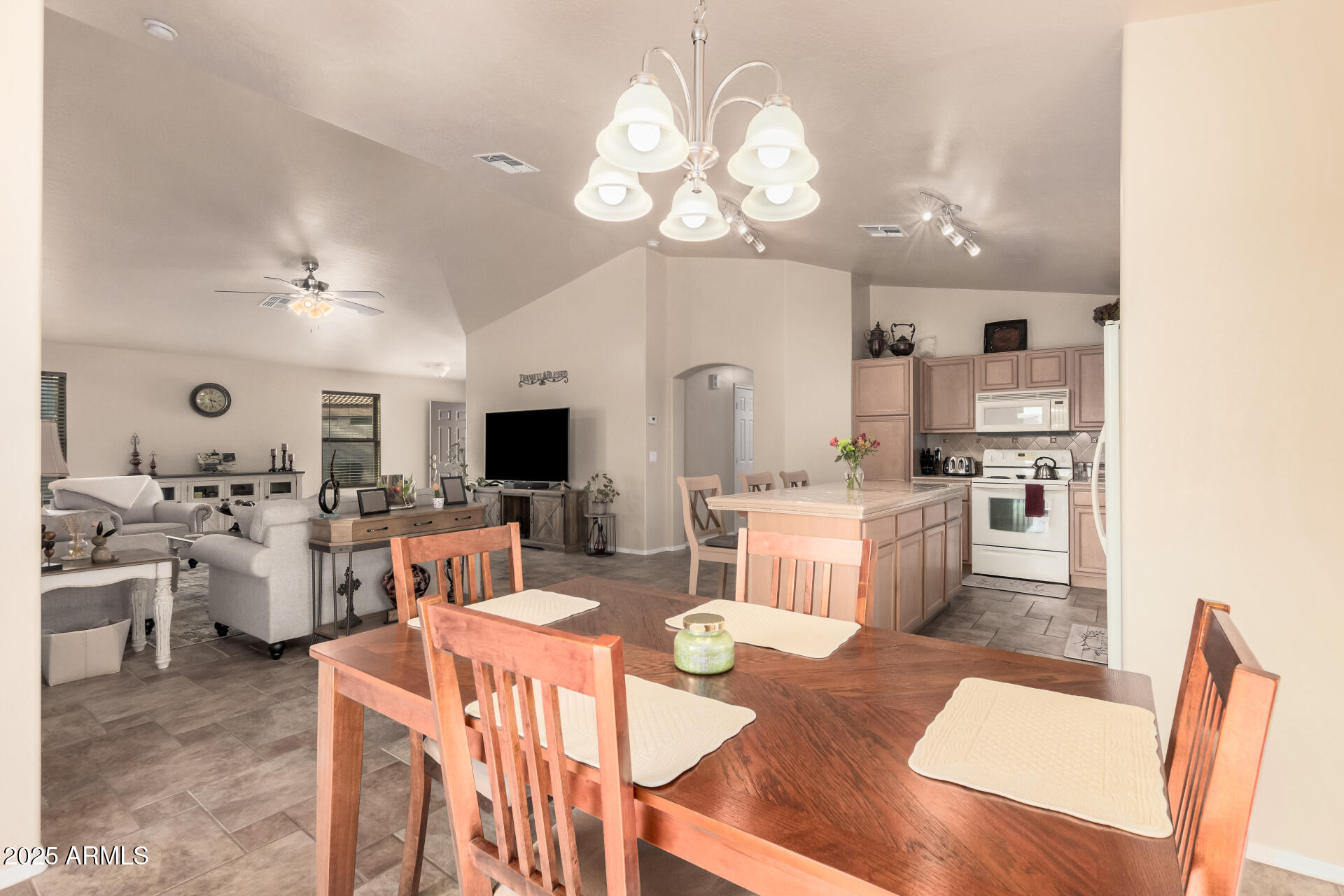 11921 W PORT ROYALE Lane