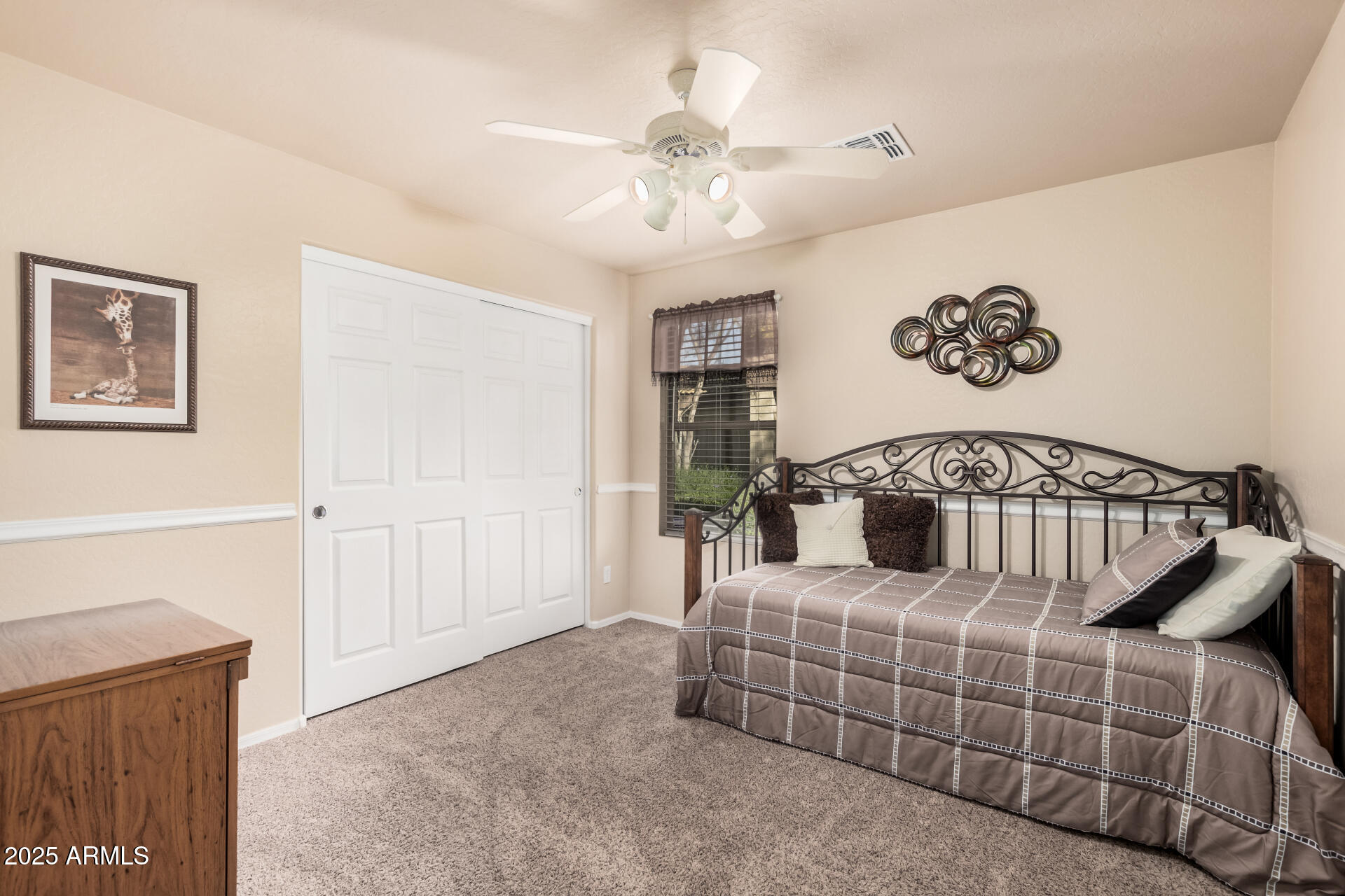 11921 W PORT ROYALE Lane