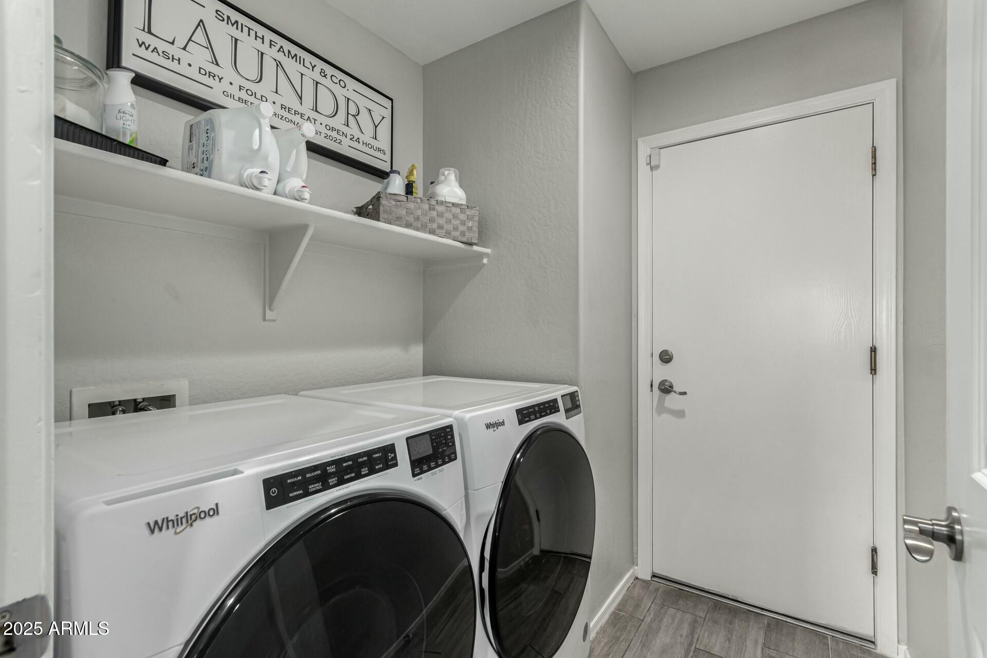 1615 E MADDISON Circle