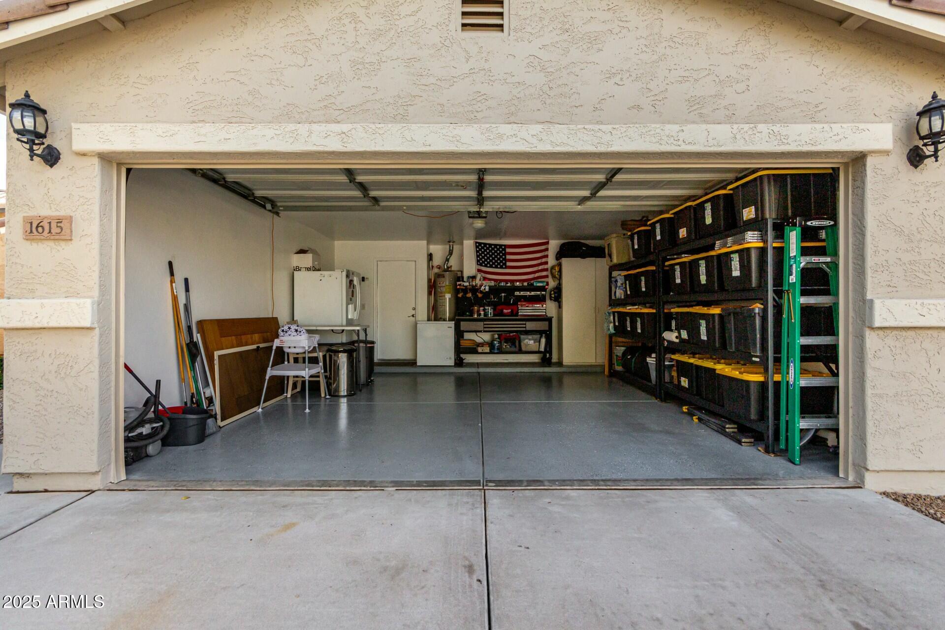 1615 E MADDISON Circle