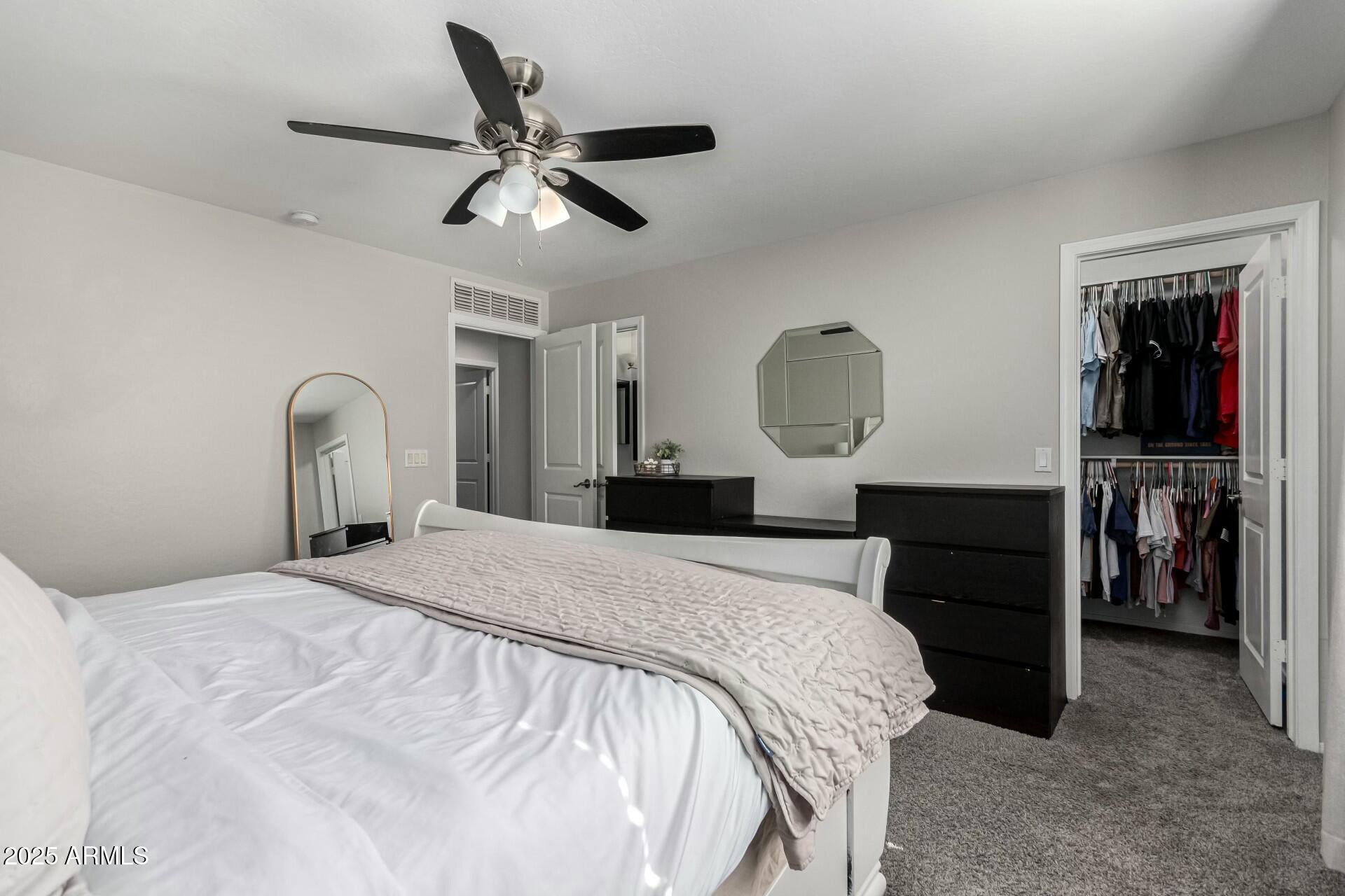 1615 E MADDISON Circle