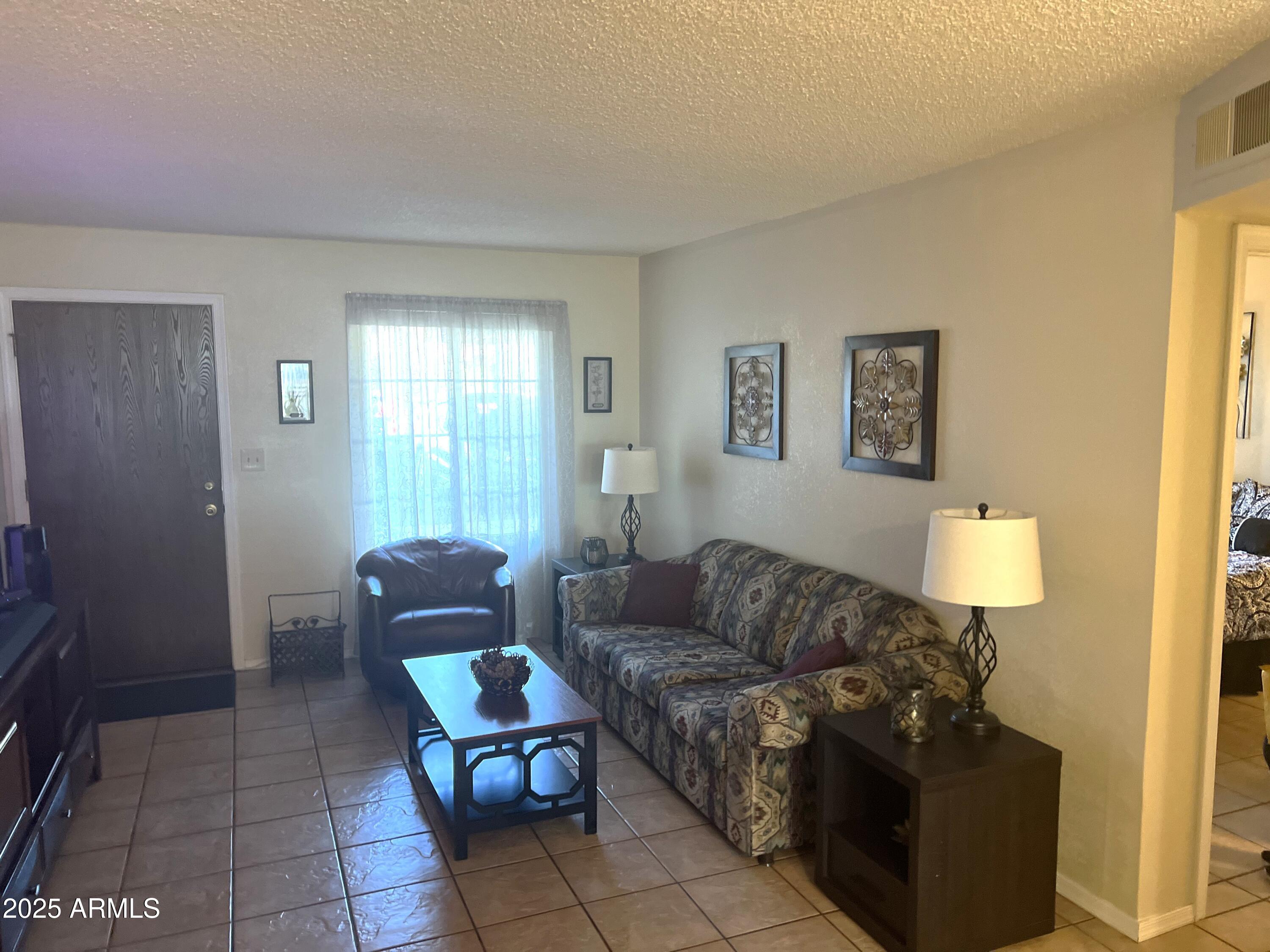 455 S DELAWARE Drive