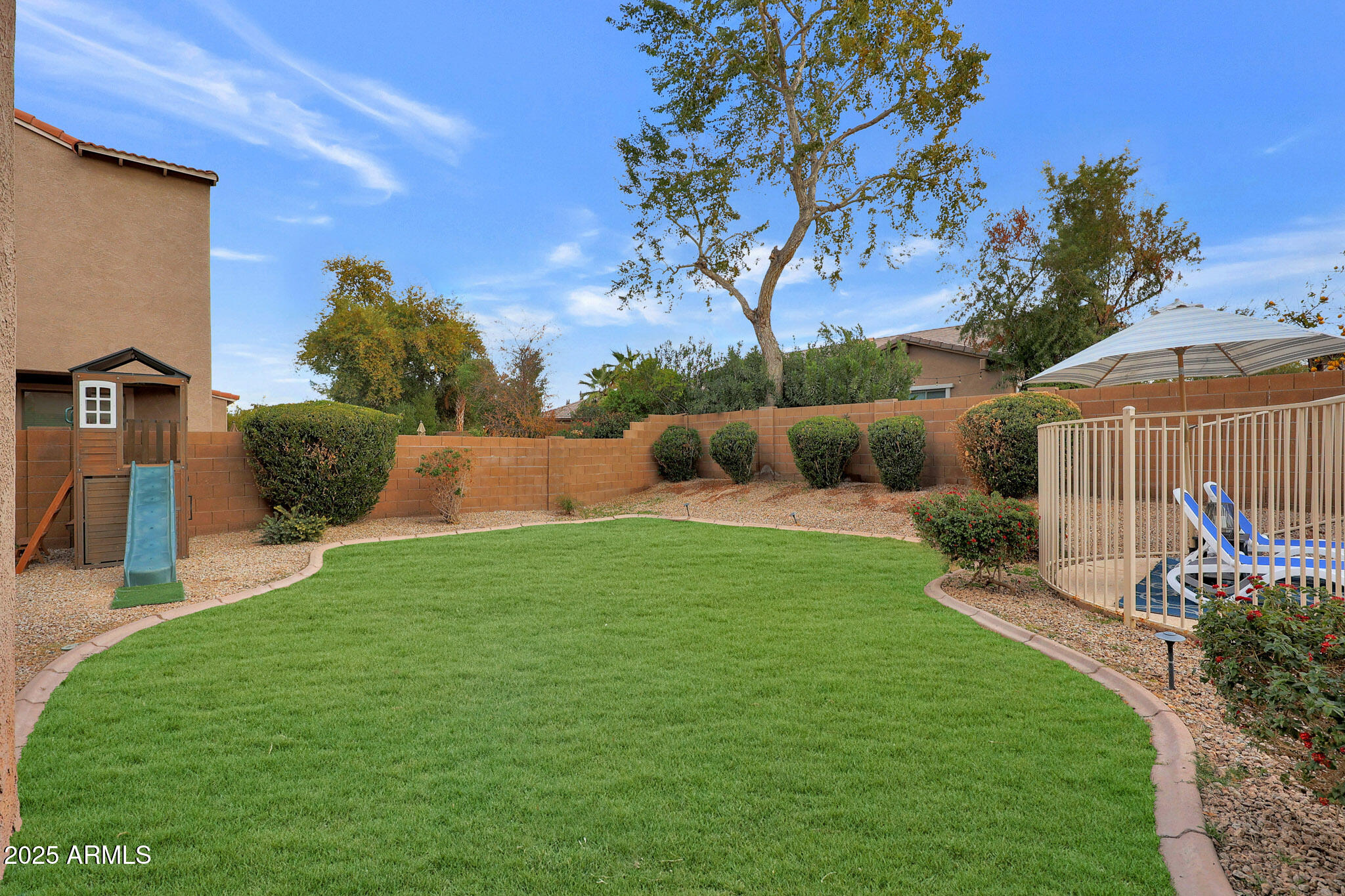 3007 S COLONIAL Street