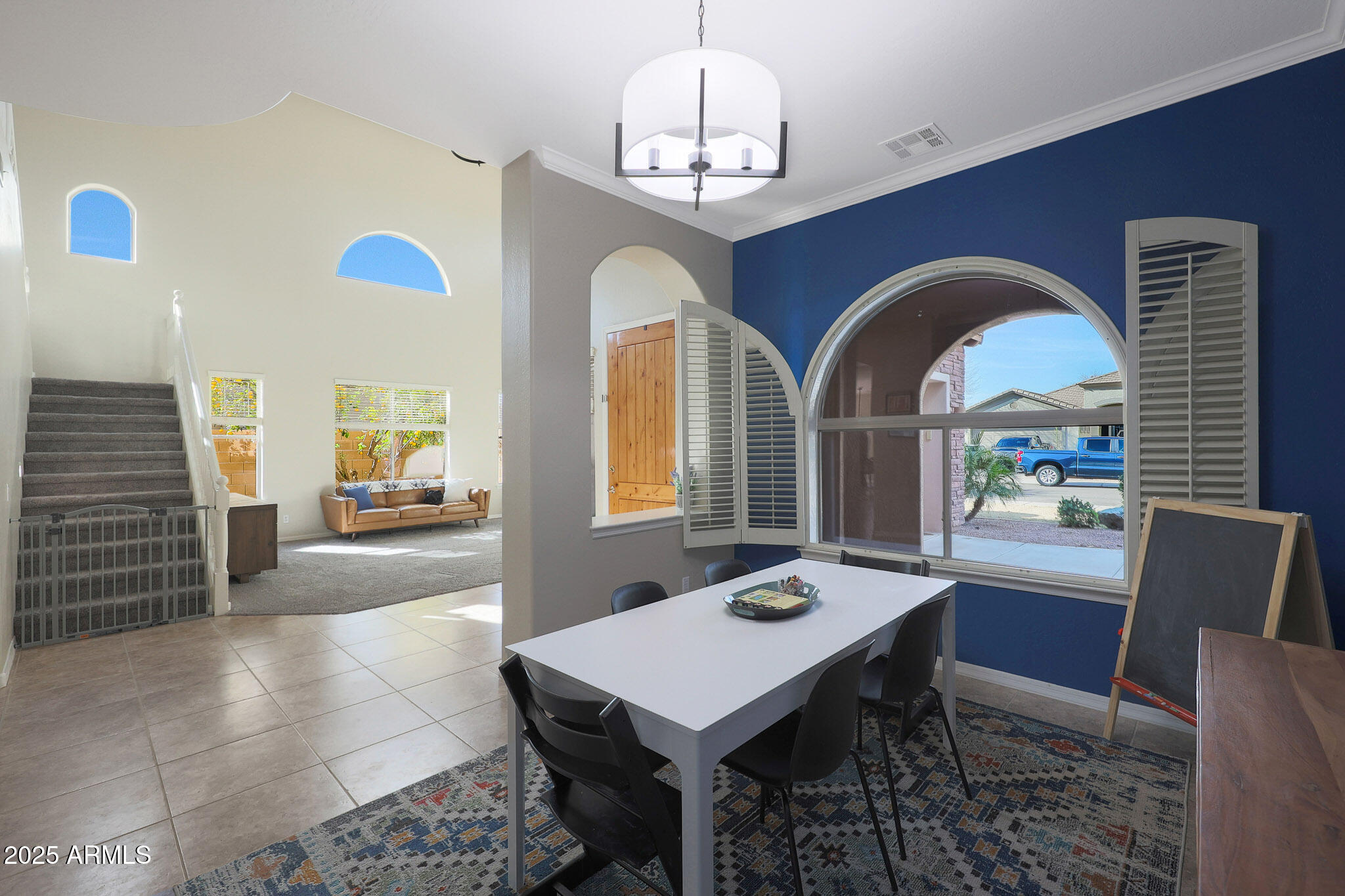 3007 S COLONIAL Street