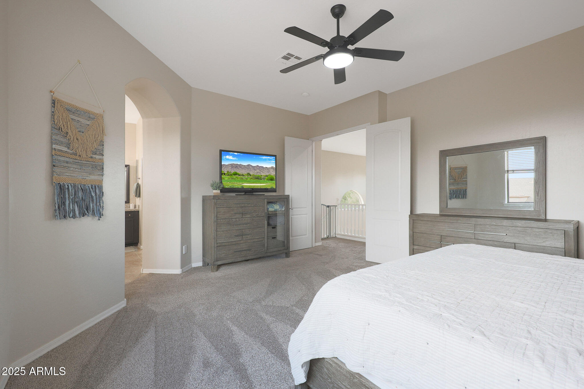 3007 S COLONIAL Street