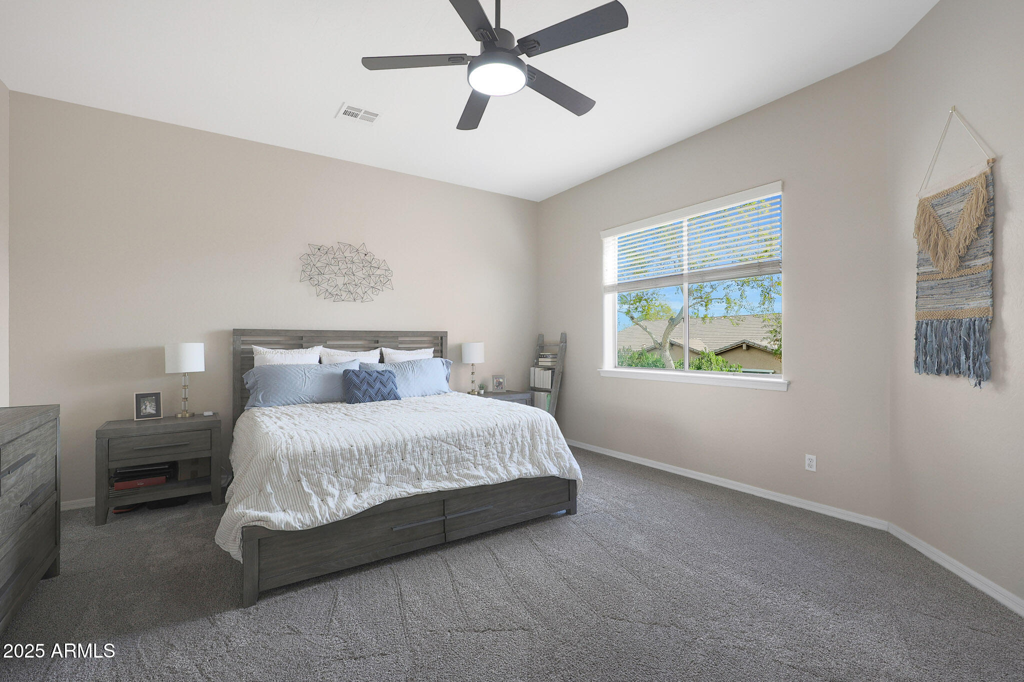 3007 S COLONIAL Street