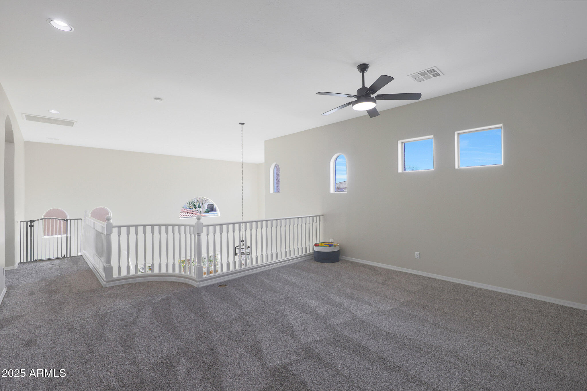 3007 S COLONIAL Street