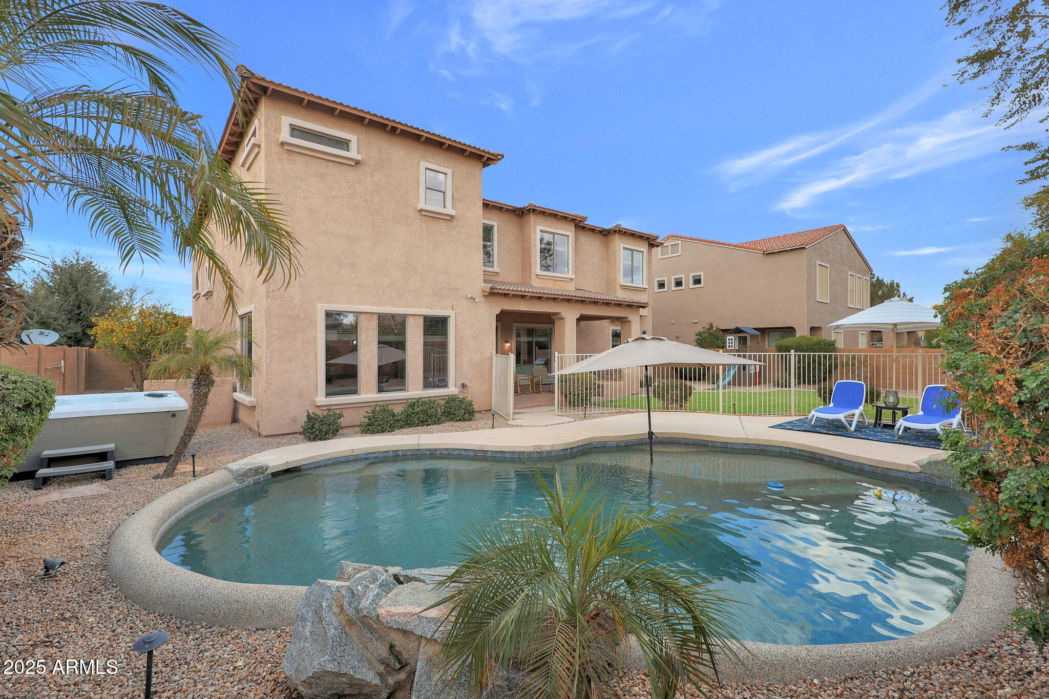 3007 S COLONIAL Street