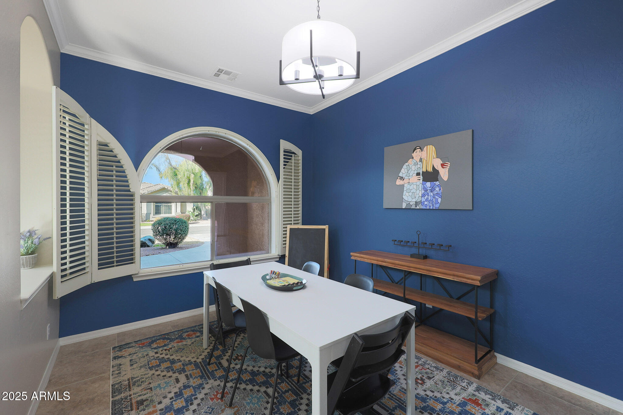 3007 S COLONIAL Street