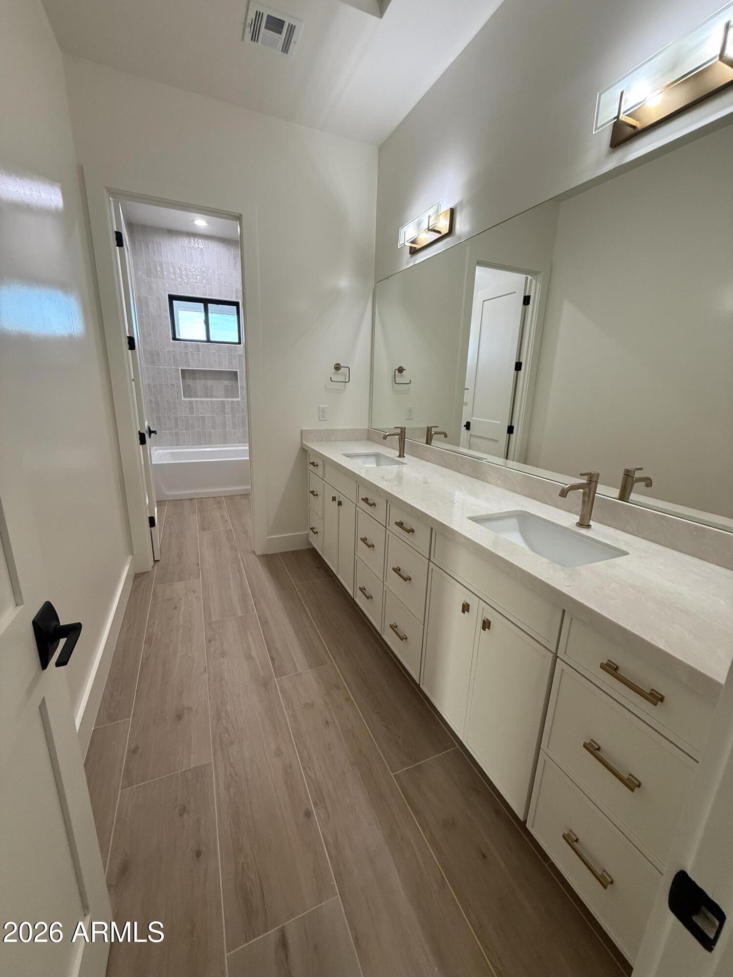 3972 E Hash Knife Draw Road, P