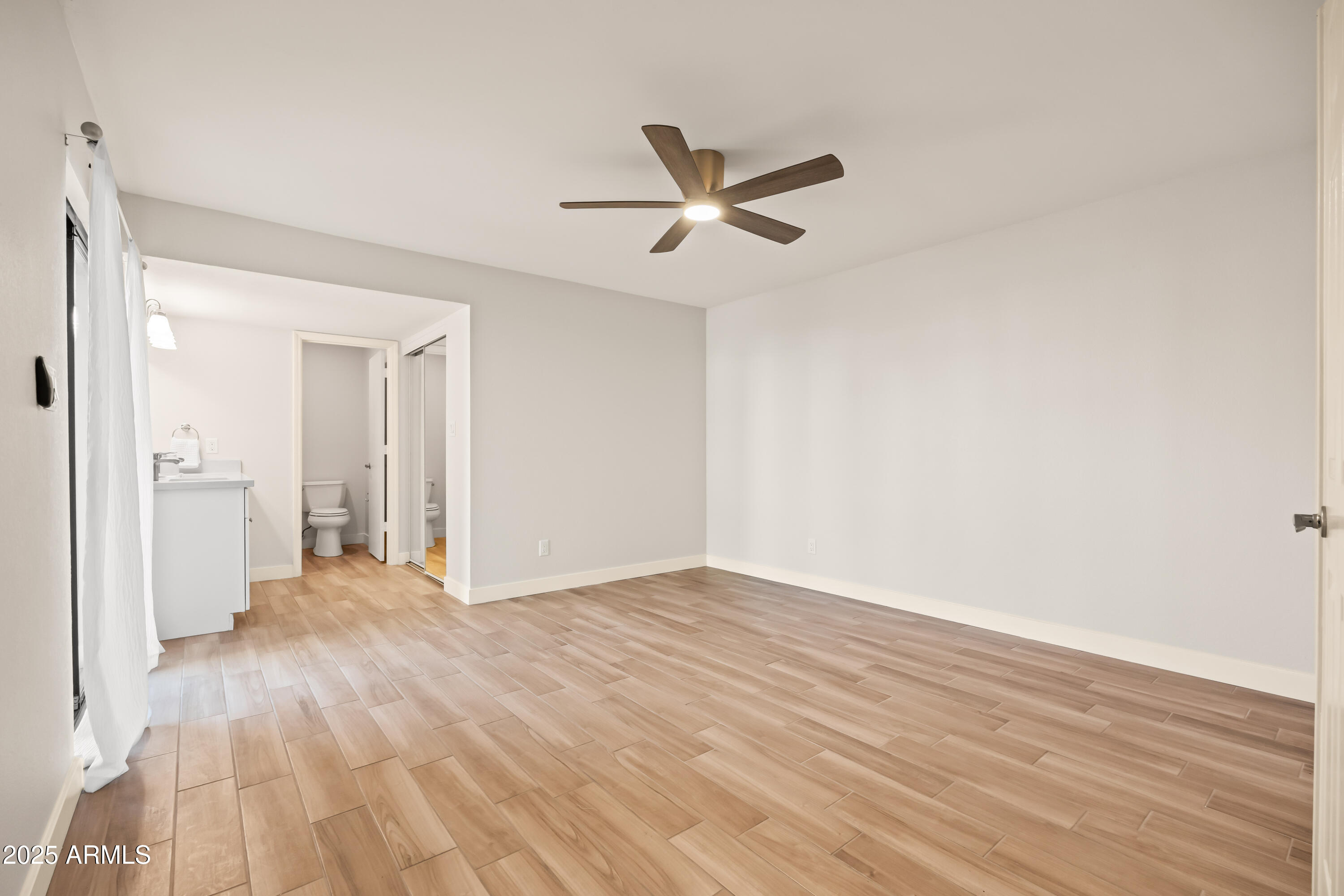 9270 E MISSION Lane # 117