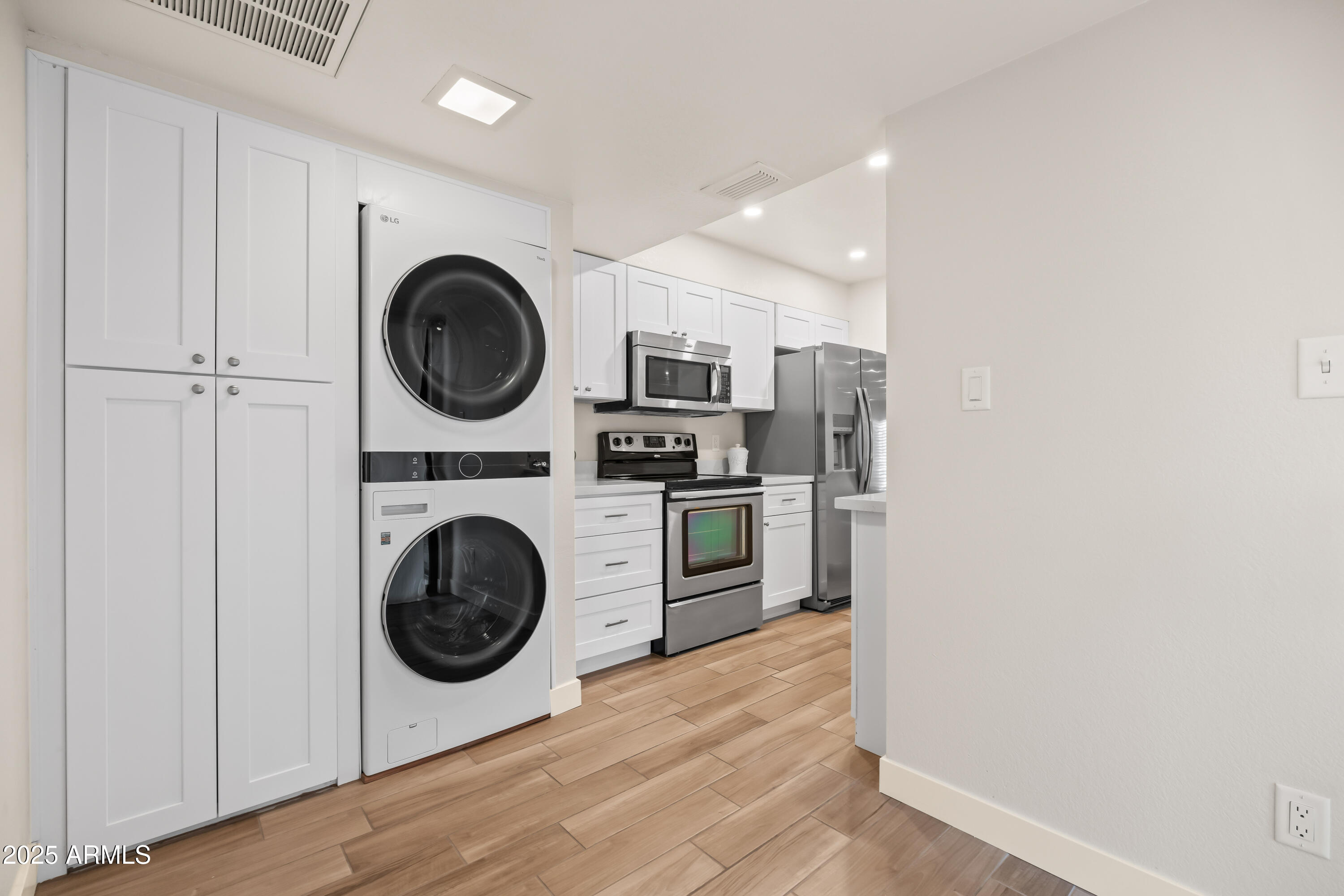 9270 E MISSION Lane # 117