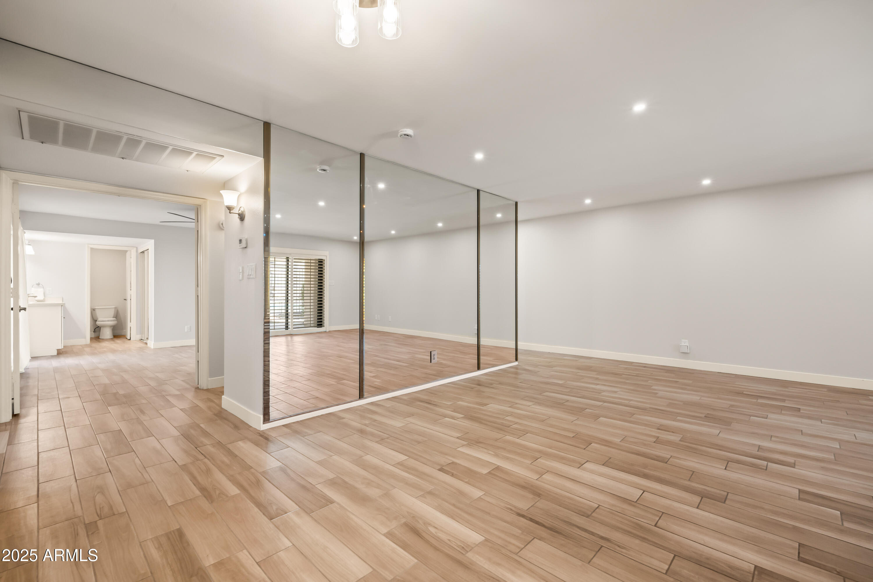 9270 E MISSION Lane # 117