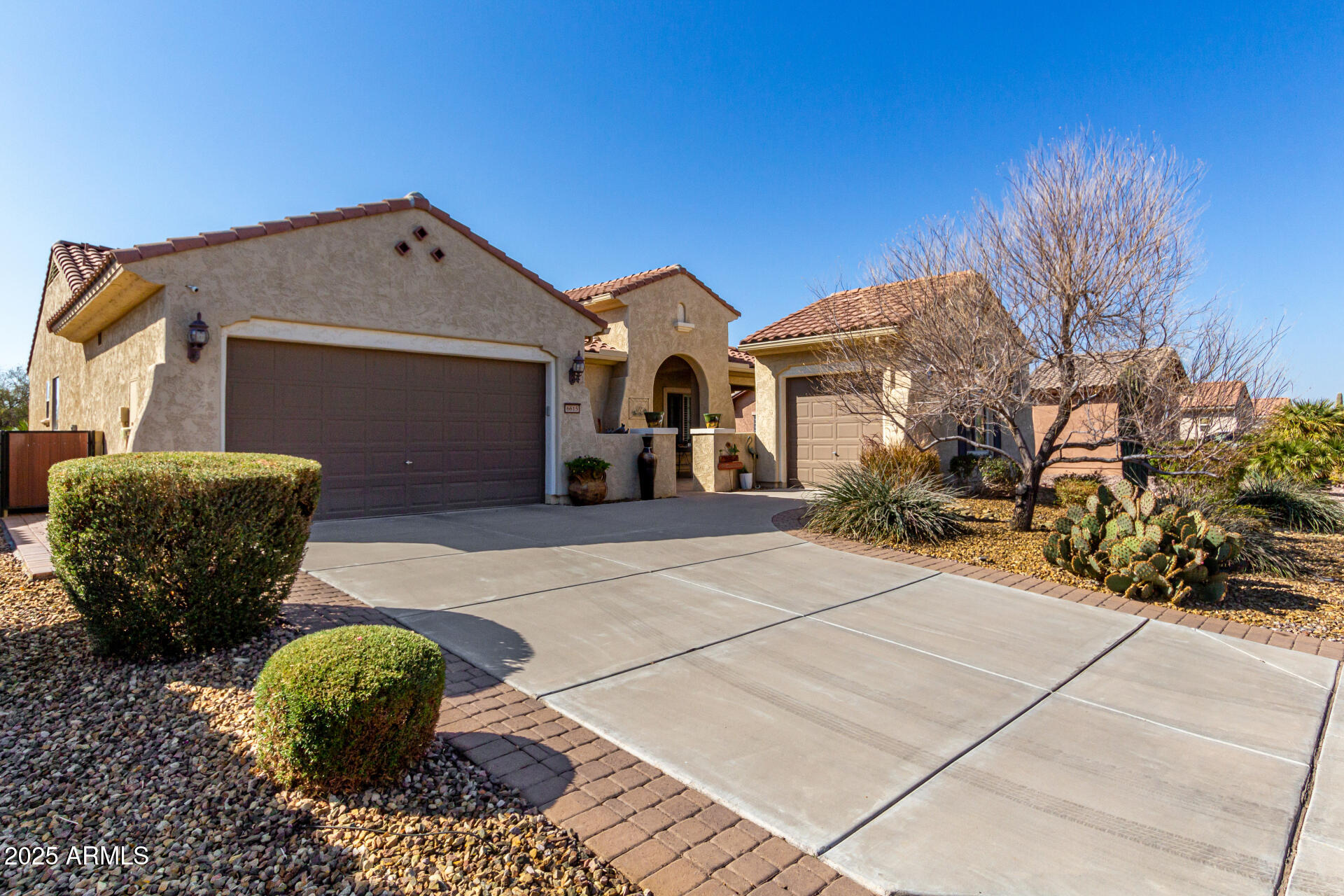 6615 W SANDPIPER Court
