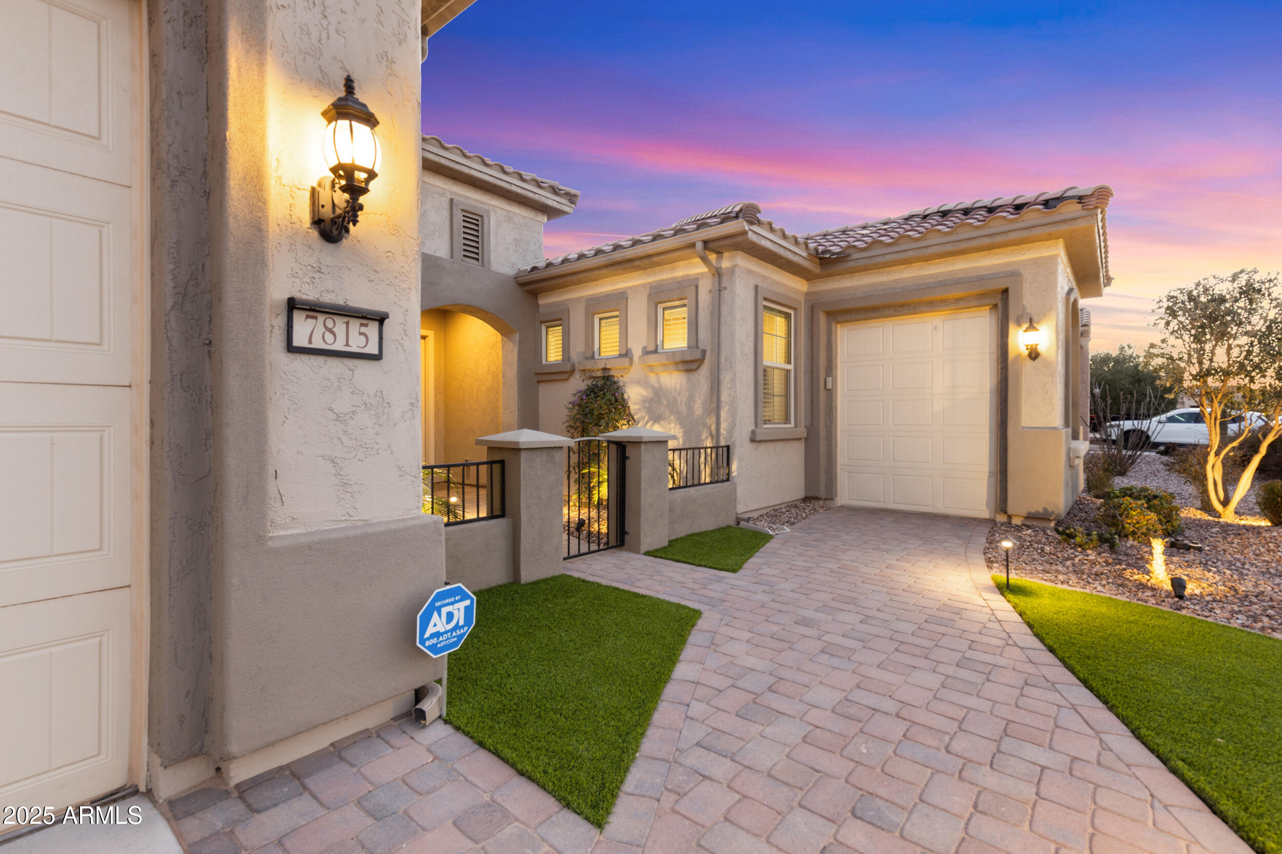 7815 W CINDER BROOK Way