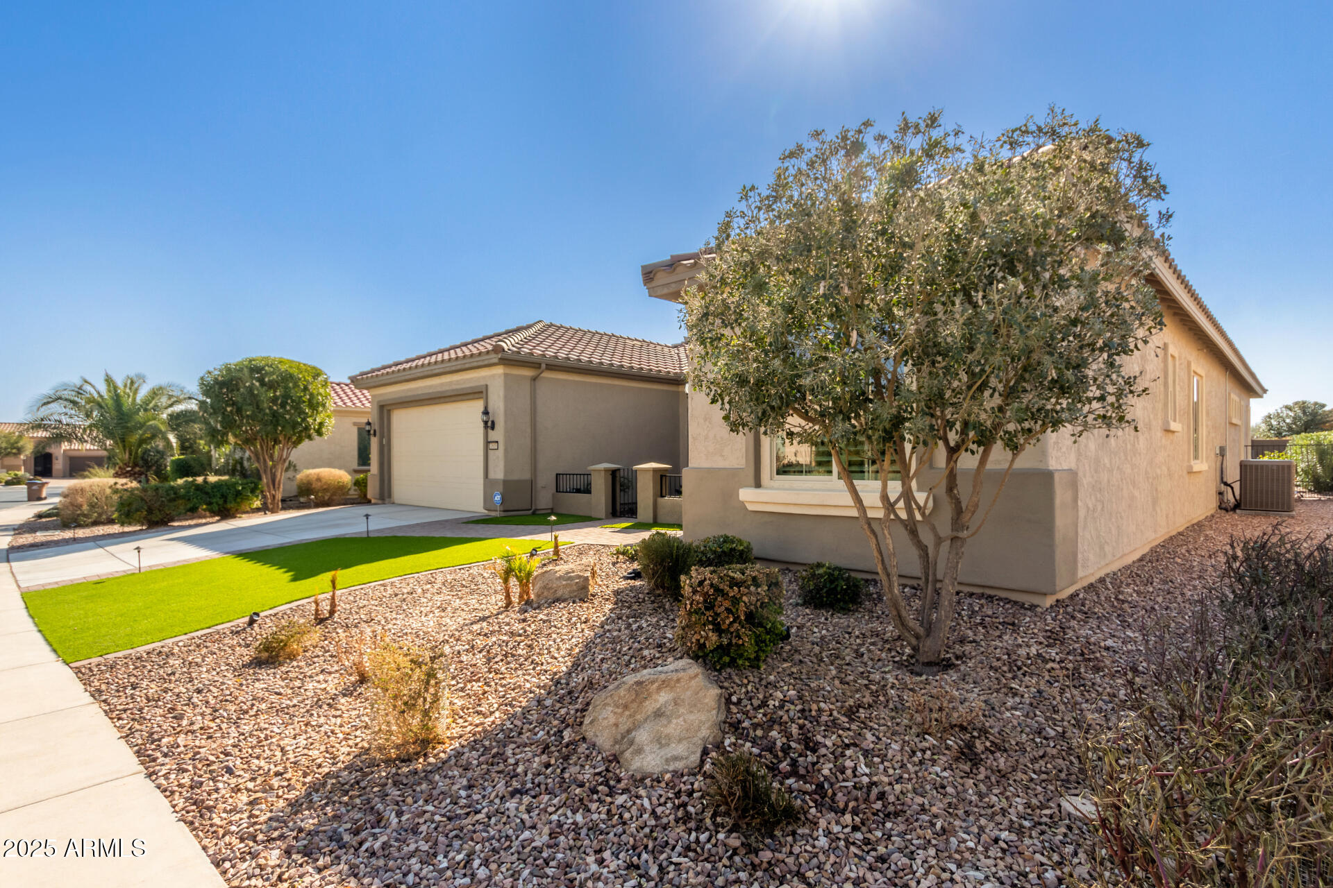 7815 W CINDER BROOK Way