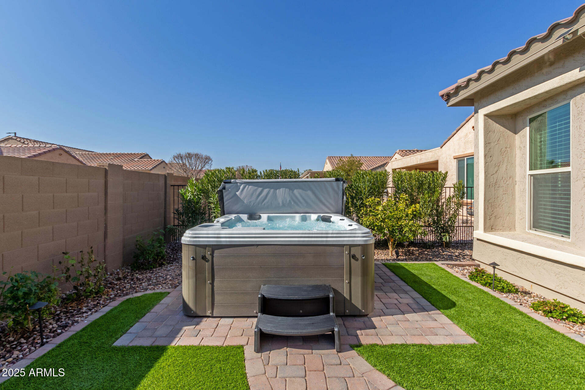 7815 W CINDER BROOK Way