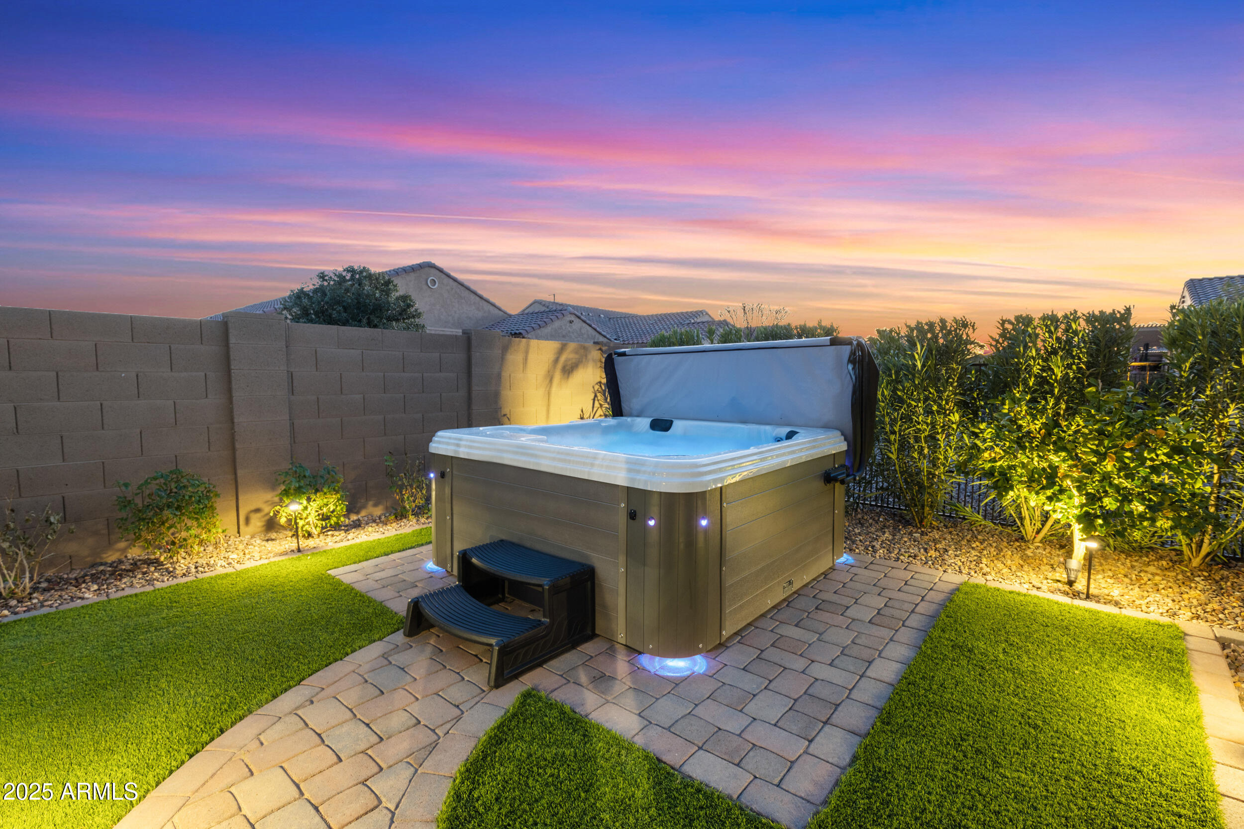 7815 W CINDER BROOK Way