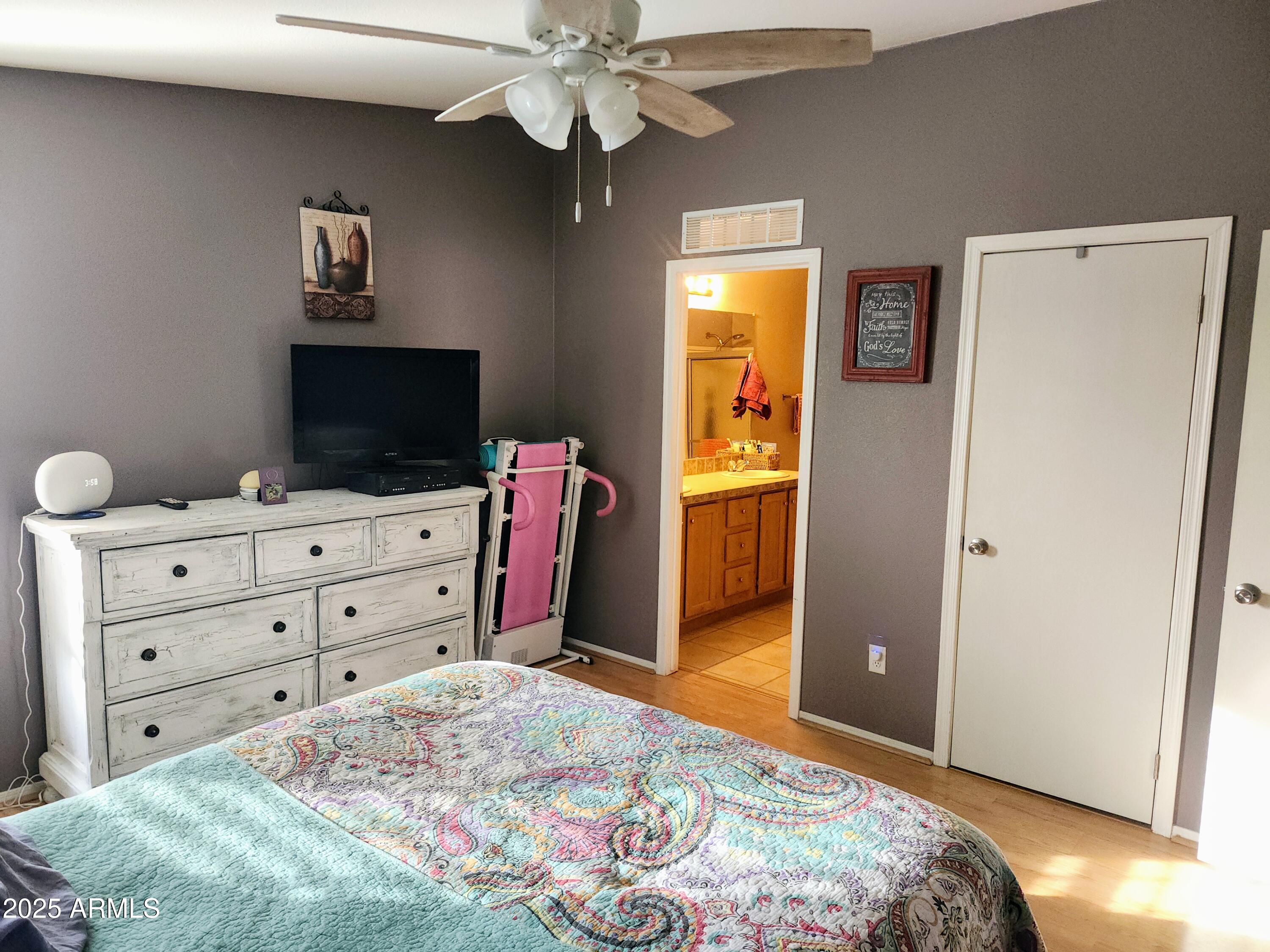 10960 N 67th Avenue # 160