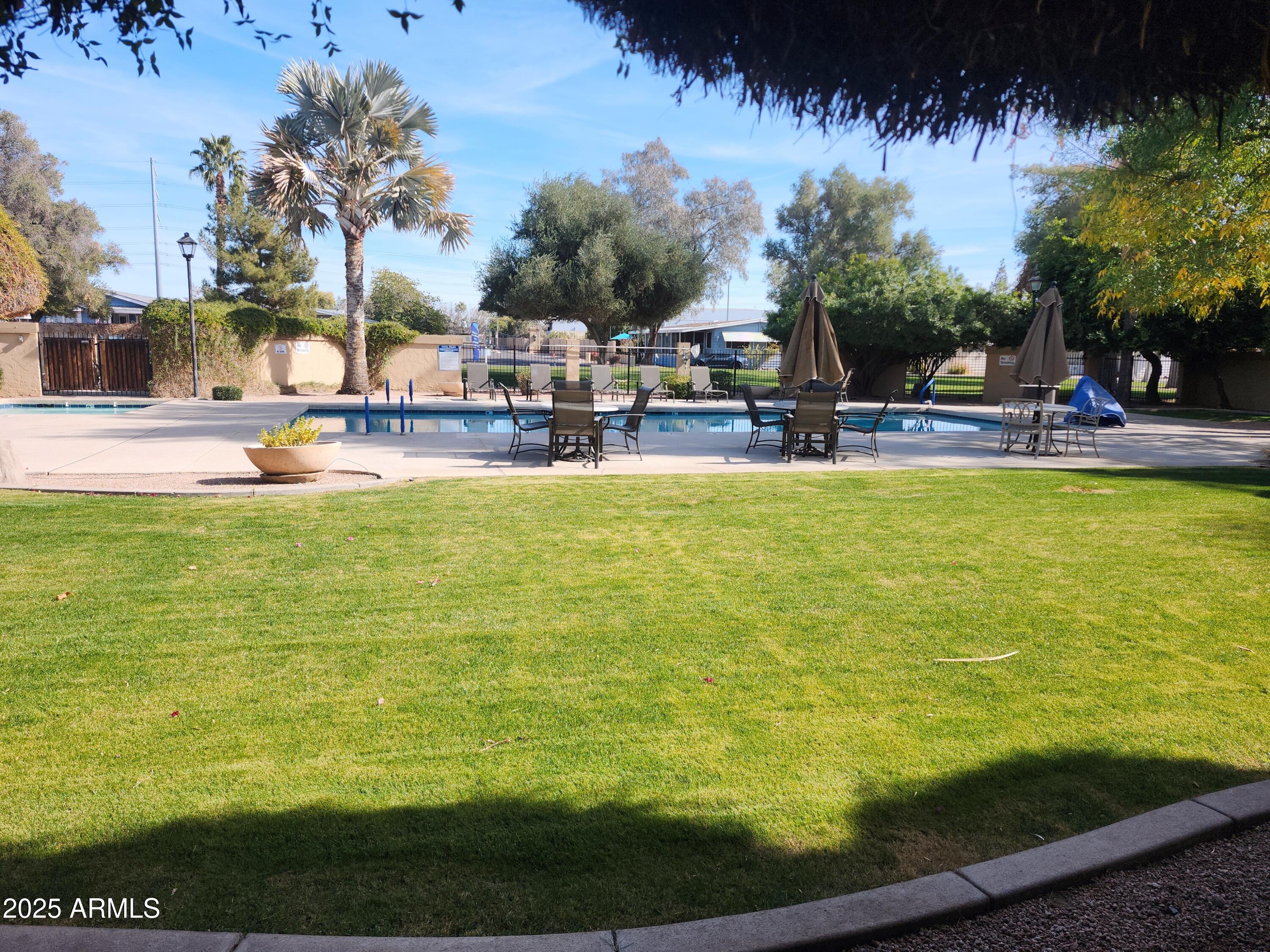 10960 N 67th Avenue # 160