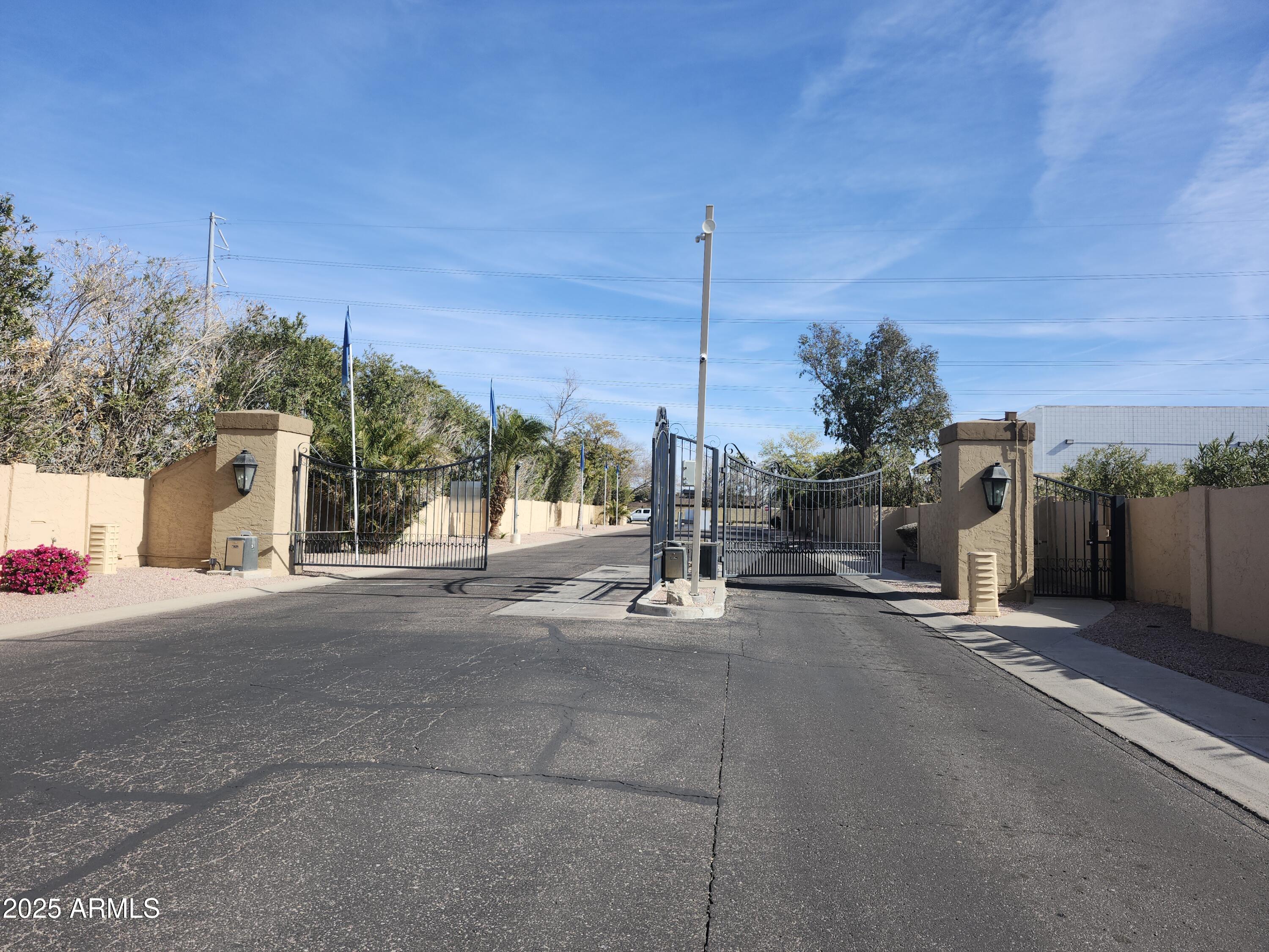 10960 N 67th Avenue # 160