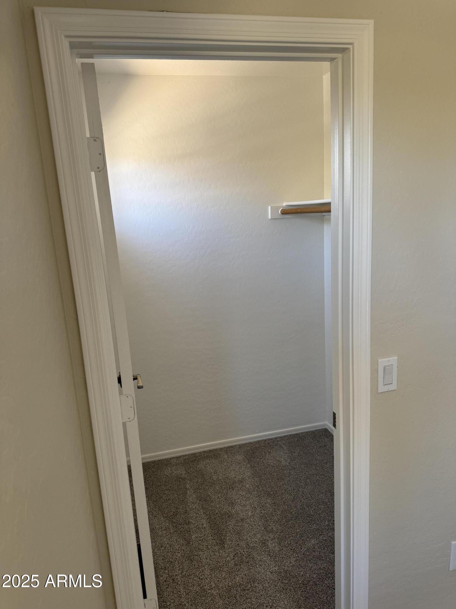 28756 N DESERT HILLS Drive