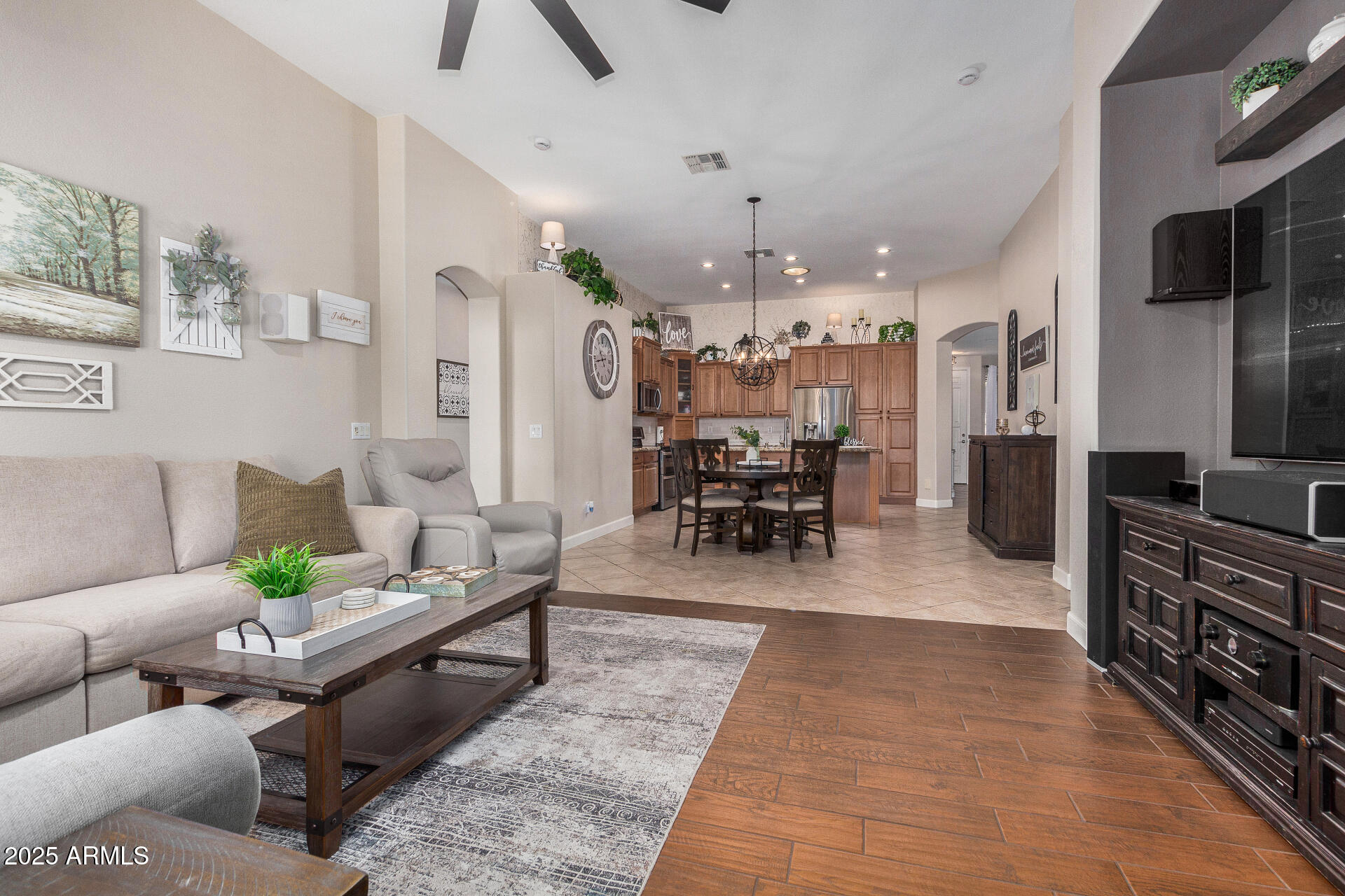 3785 S WINDSTREAM Place