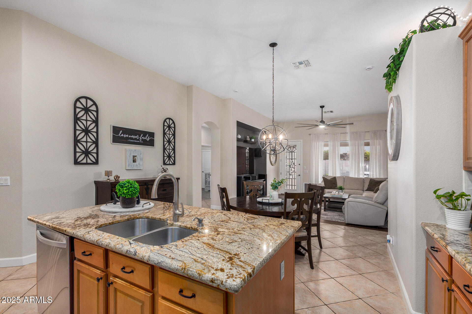 3785 S WINDSTREAM Place