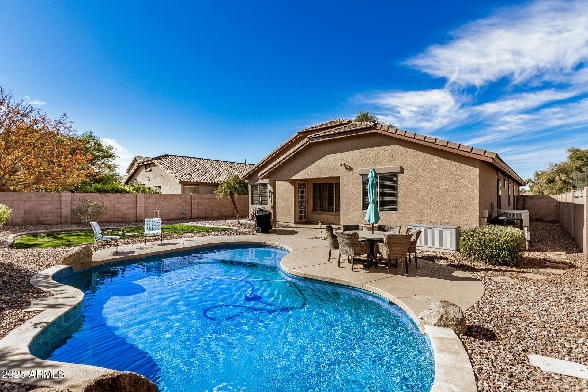 3785 S WINDSTREAM Place