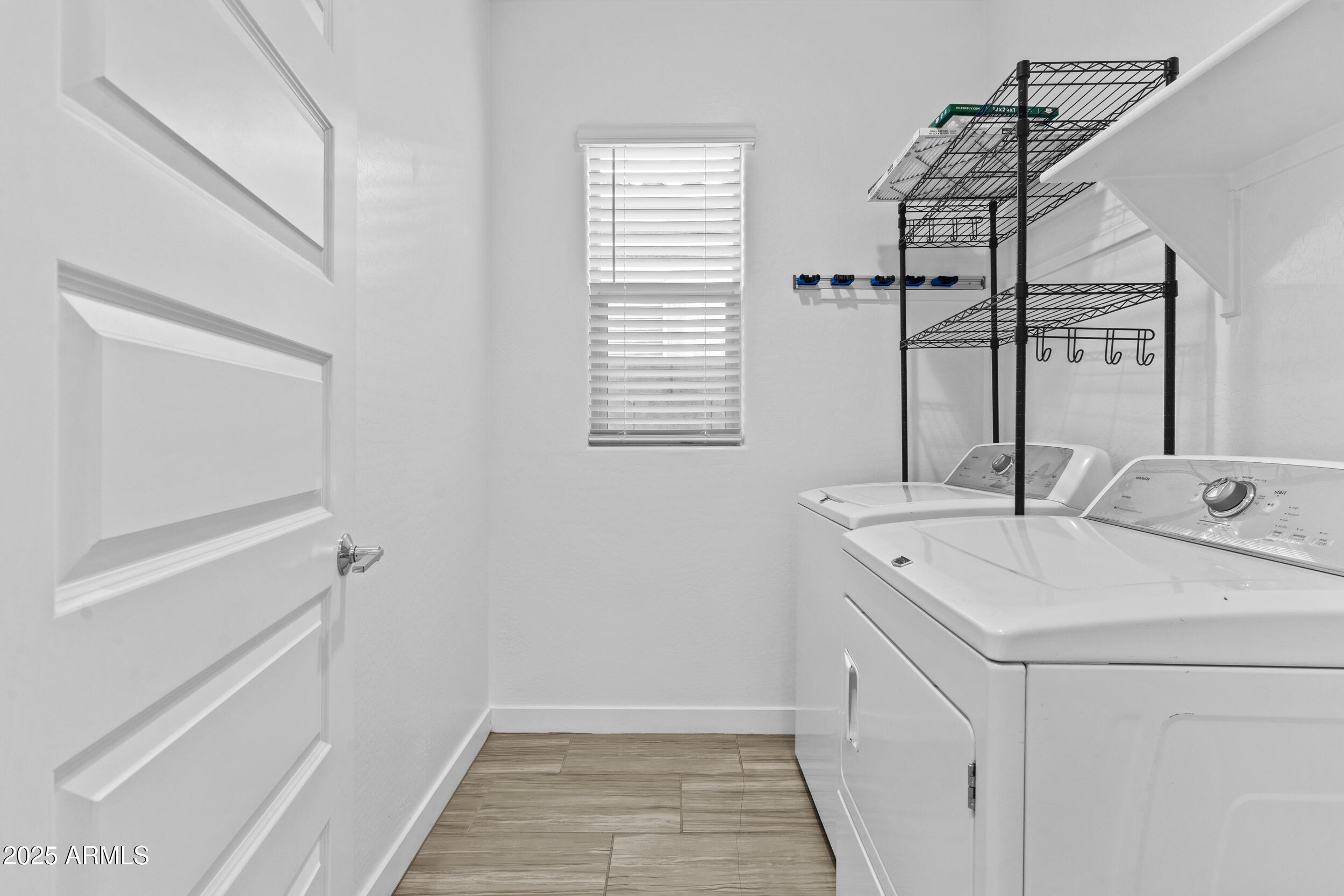 9624 E TWINKLE Circle