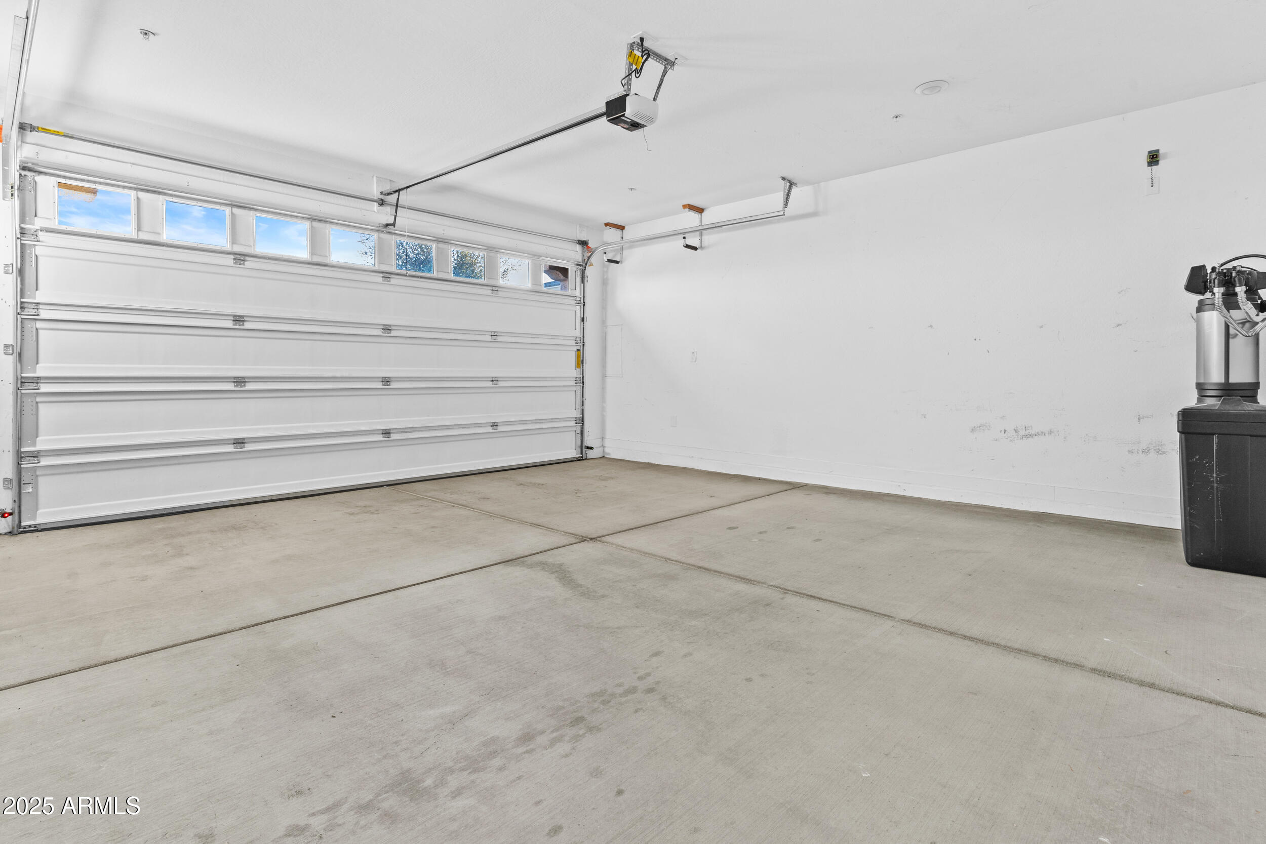 9624 E TWINKLE Circle